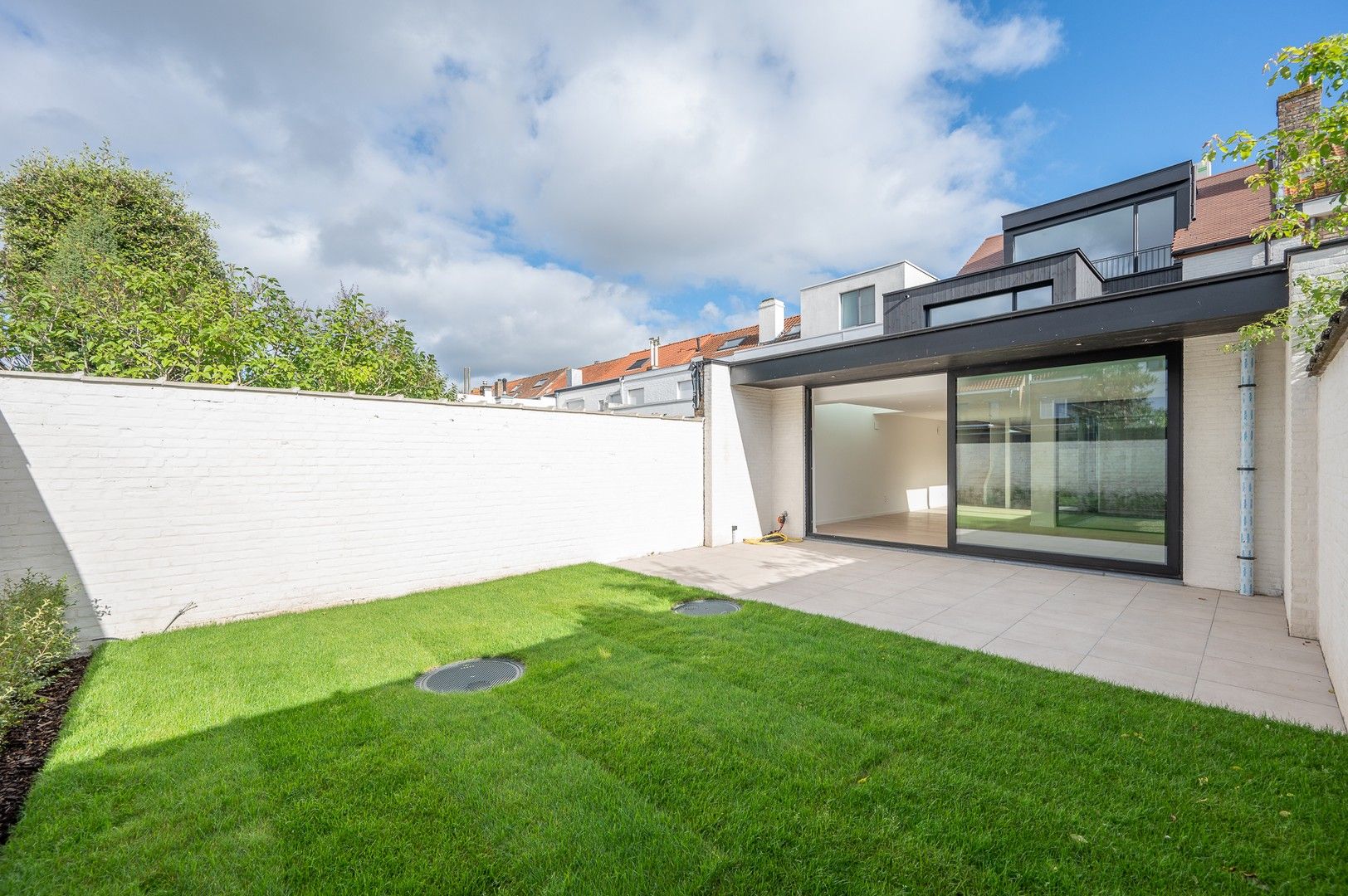 Prachtig gerenoveerde woning in een rustige omgeving nabij de Magere Schorre. foto 8