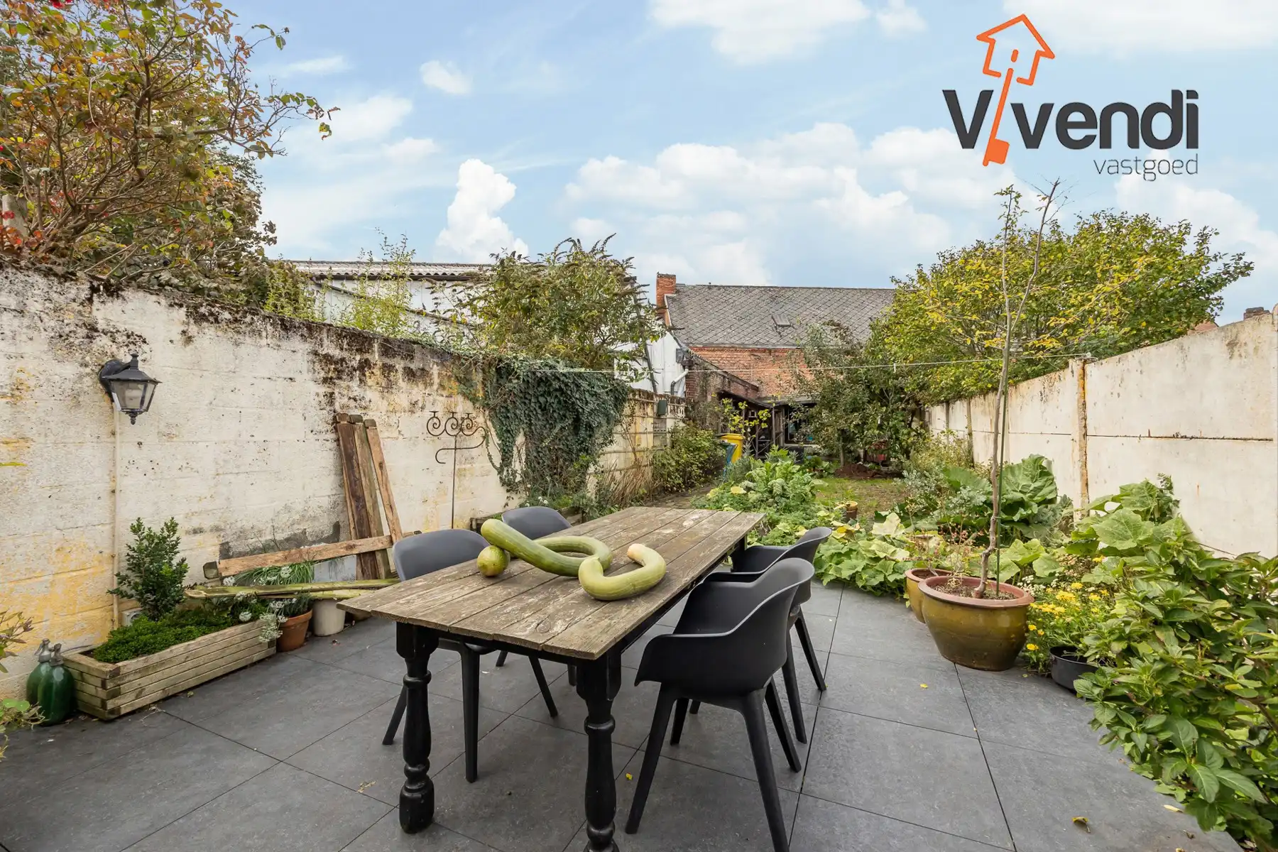 Hoofdfoto van de publicatie: Ruime 3 slpk woning met gezellige tuin.