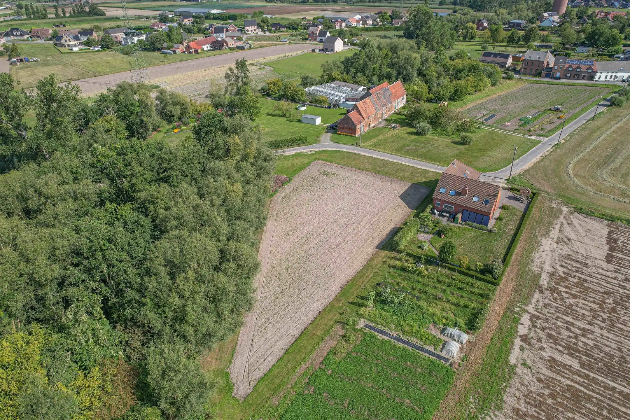 te renoveren halfopen hoeve op A-locatie!  foto 30