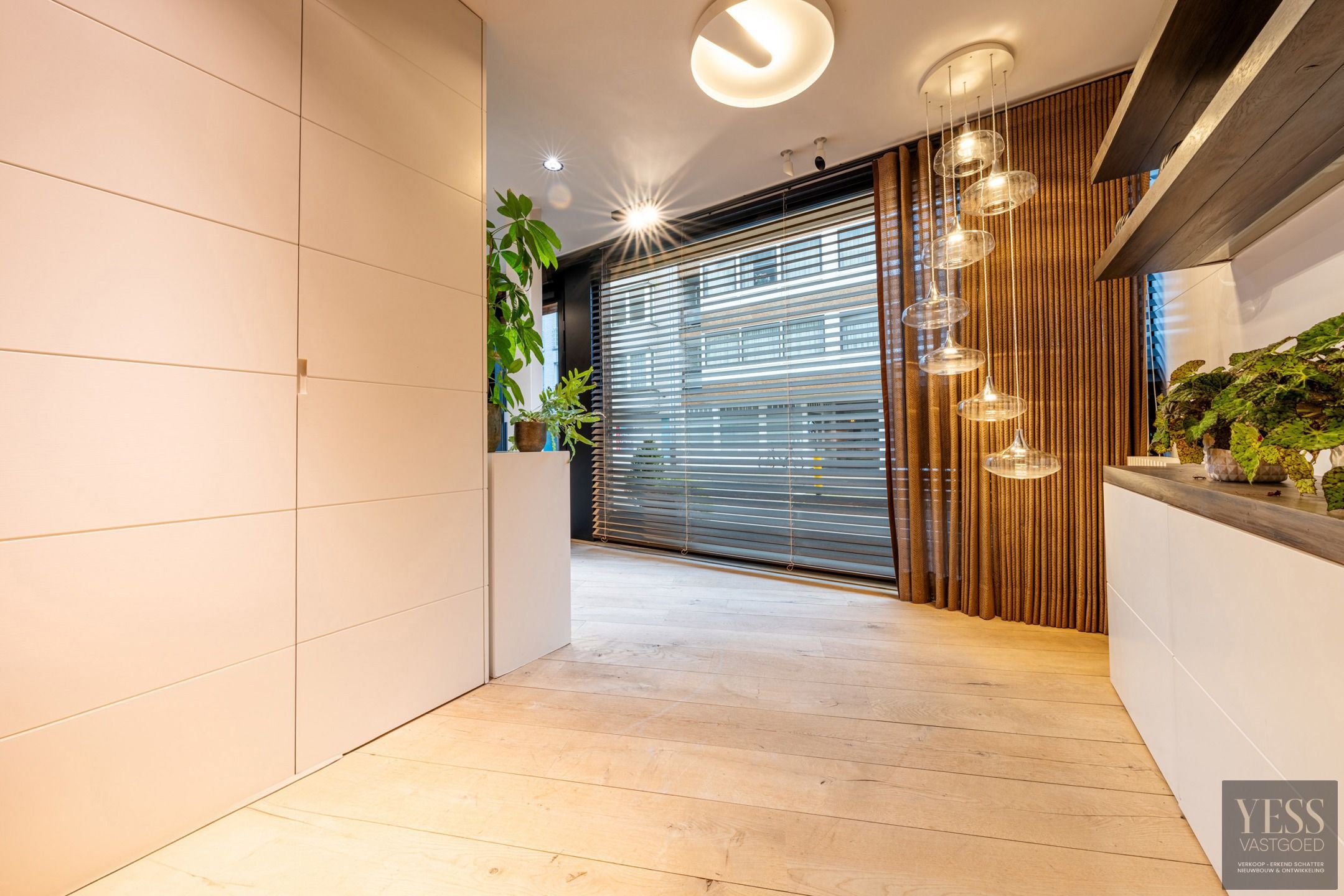 Exclusief gerenoveerd gelijkvloers appartement in Knokke! foto 14