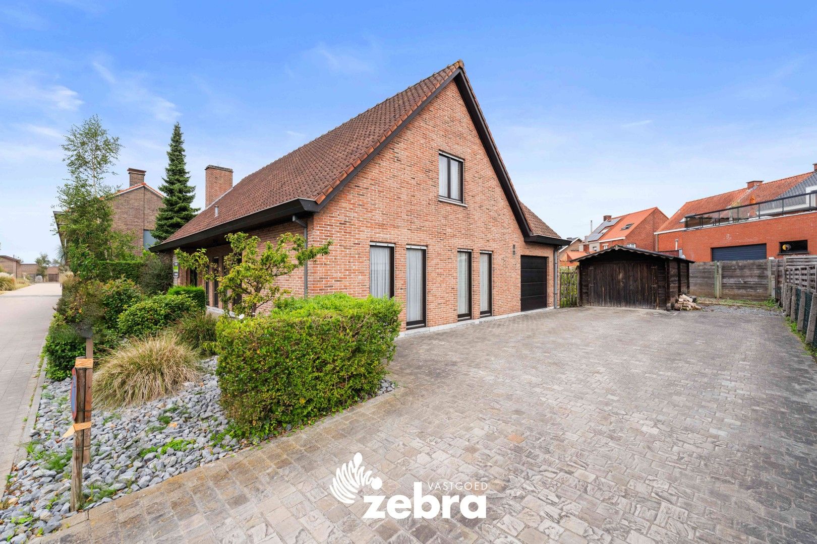 Op te frissen alleenstaande woning met vier of meer slaapkamers & garage te Roeselare! foto 28