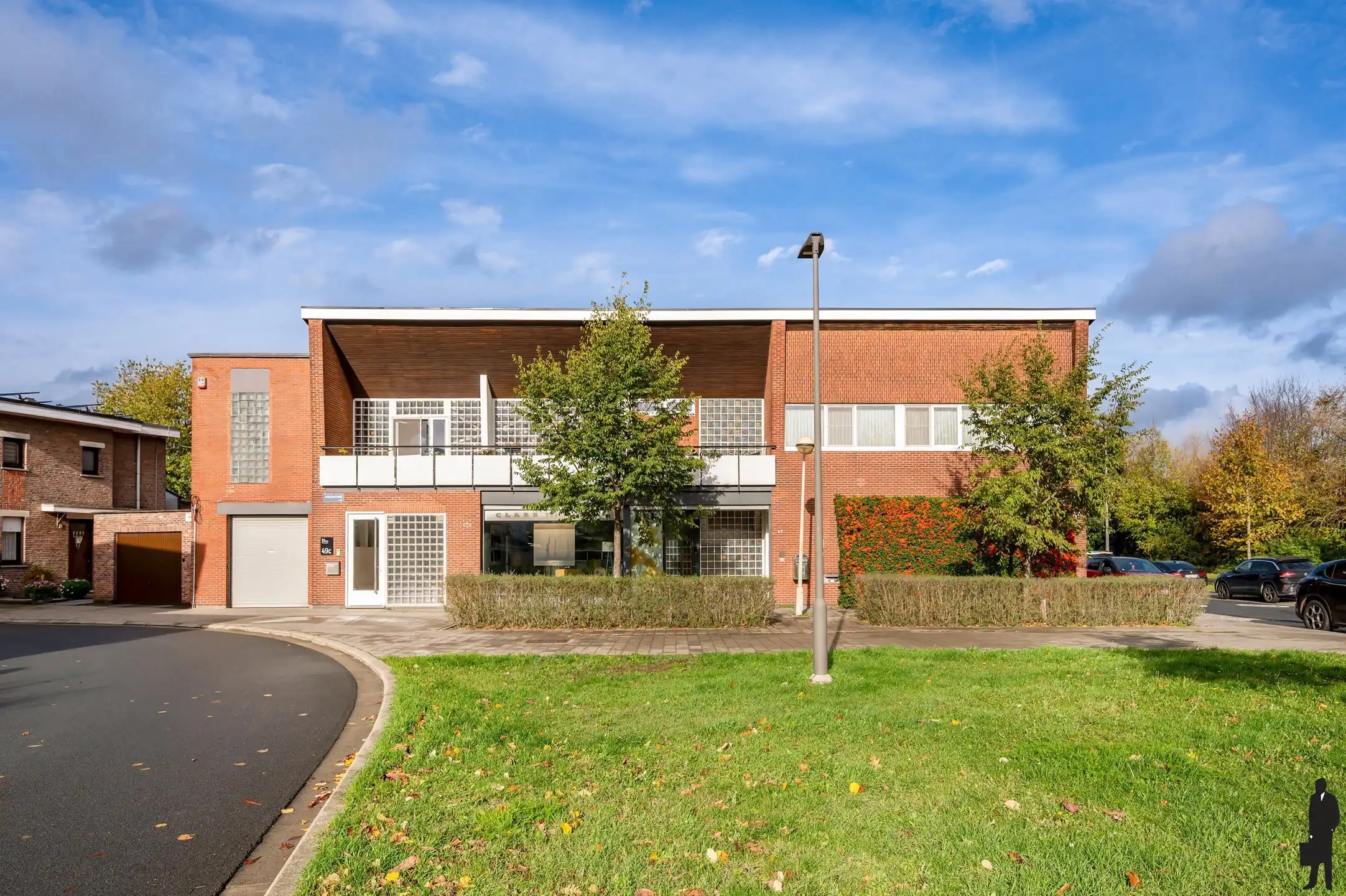 Uitzonderlijke kantoorruimte met fotostudio gelegen aan de Argentiniëlaan foto 18