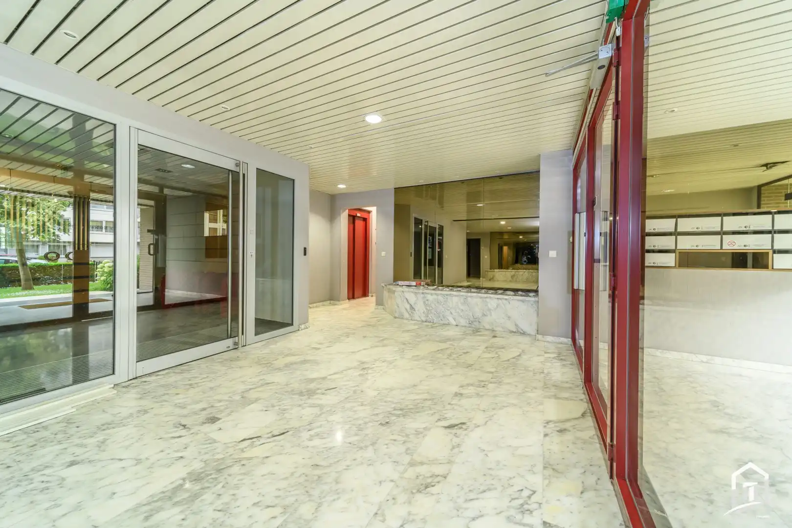Gunstig gelegen appartement te Molenbeek. foto 4
