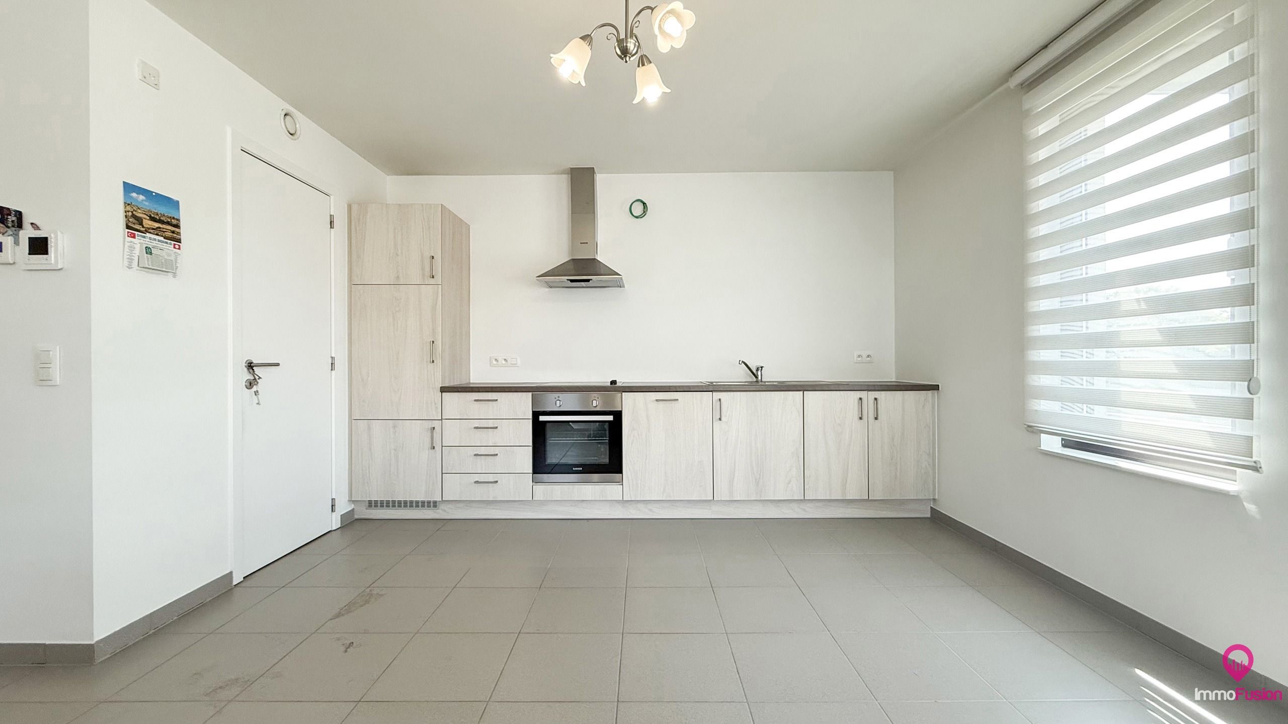 Modern instapklaar appartement met 2slk en een leuk terras! foto 9