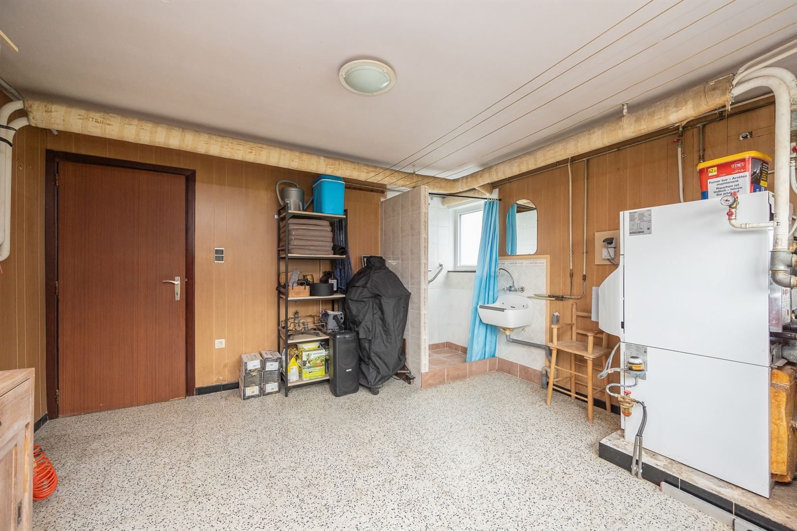 Recent energetisch gerenoveerde woning op ruim perceel foto 15