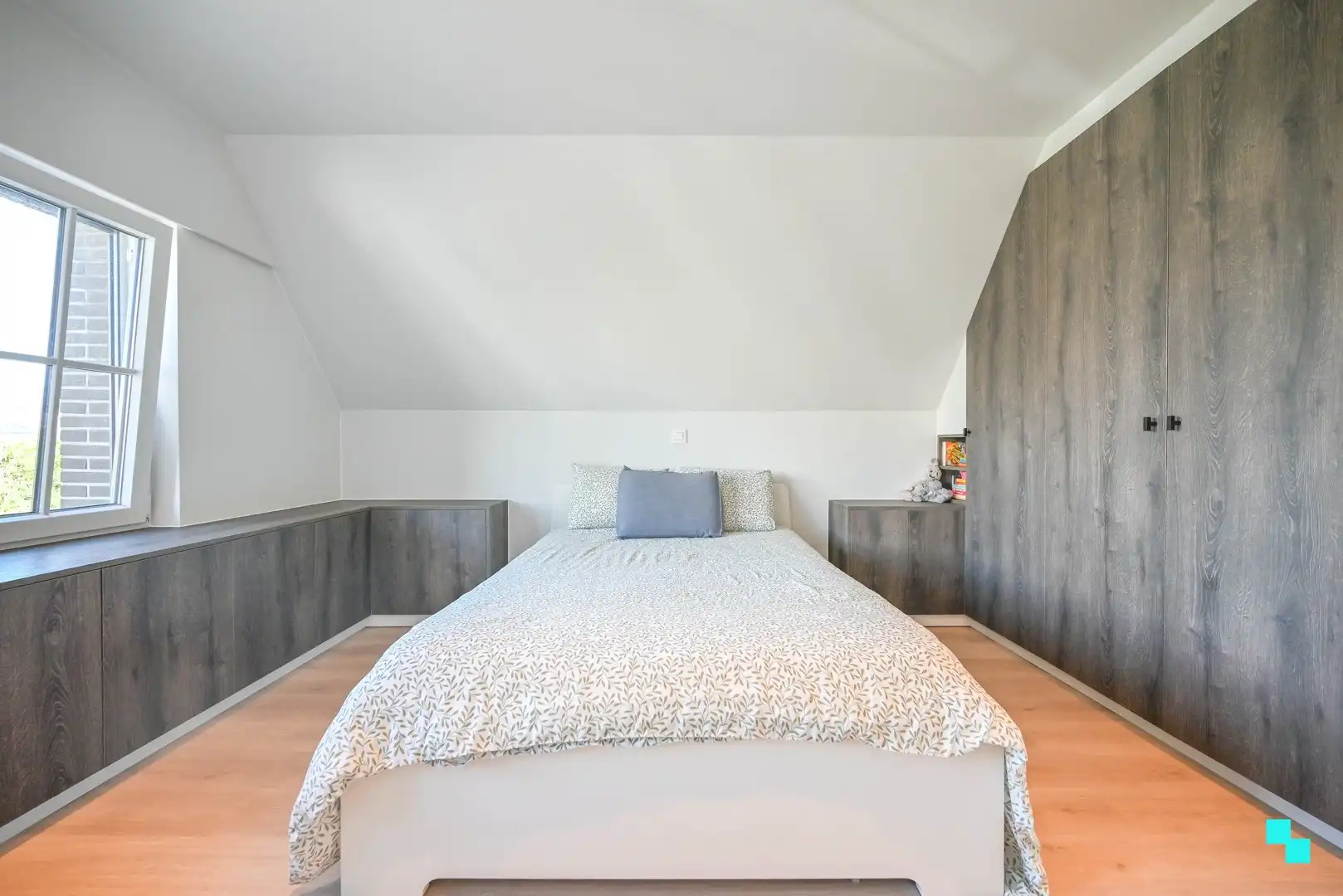 Gerenoveerde, veelzijdige woning in Anzegem foto 25