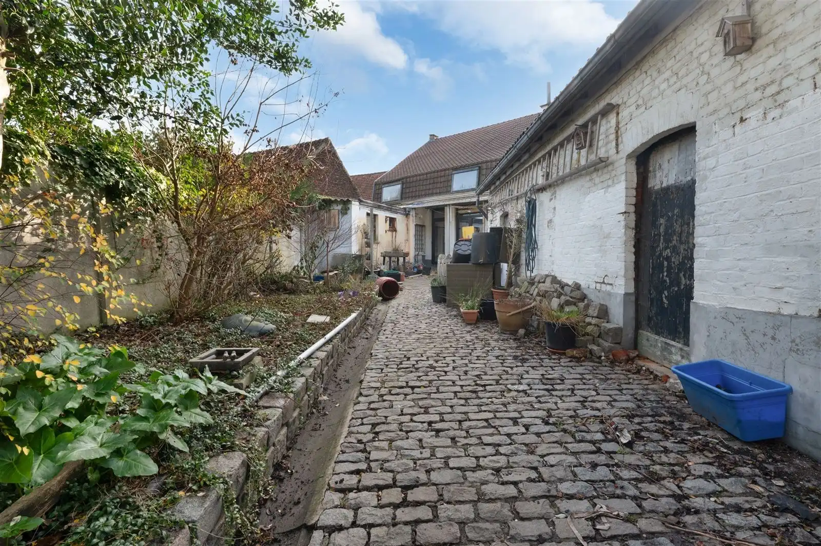 Authentieke woning in hartje Deftinge met bos! foto 13