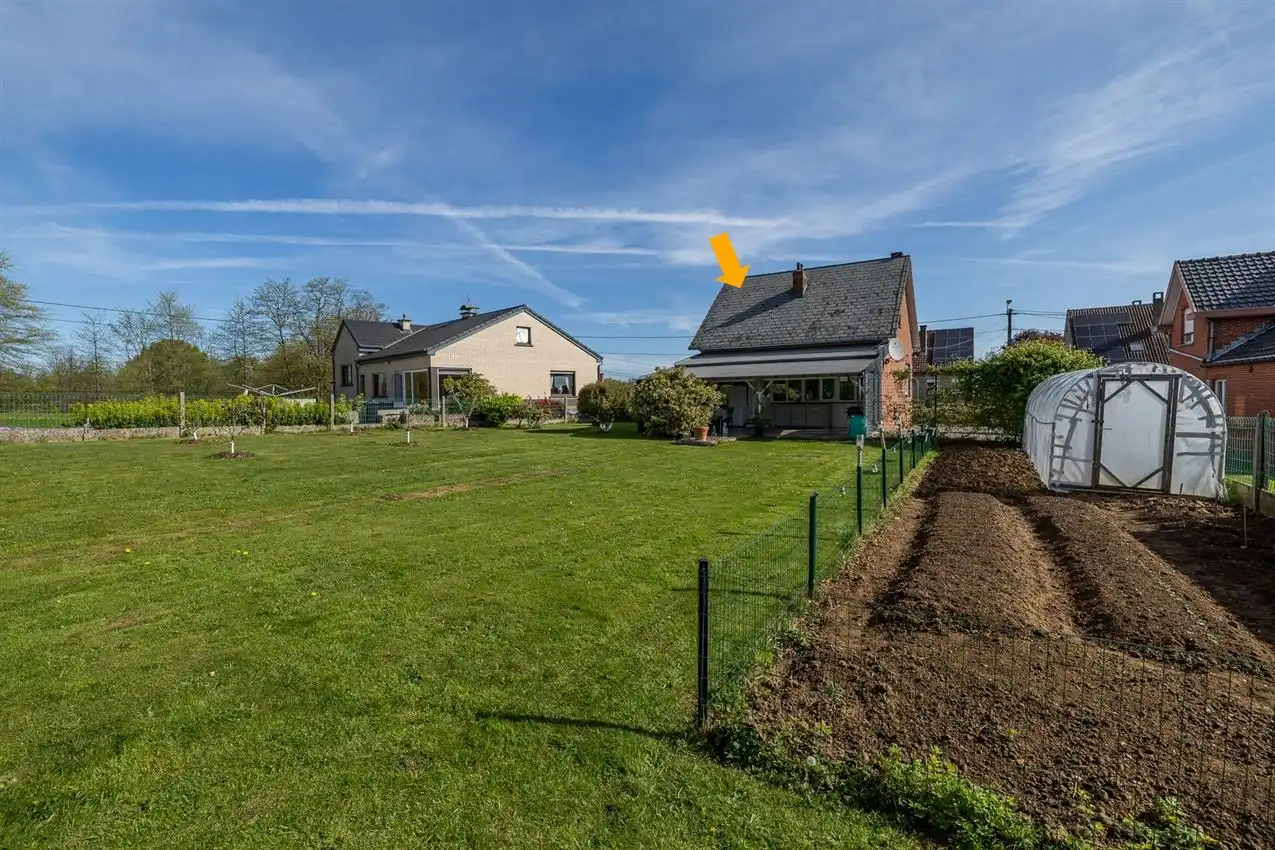 villastijl,vernieuwd in 2018, label D, mooi perceel foto 3