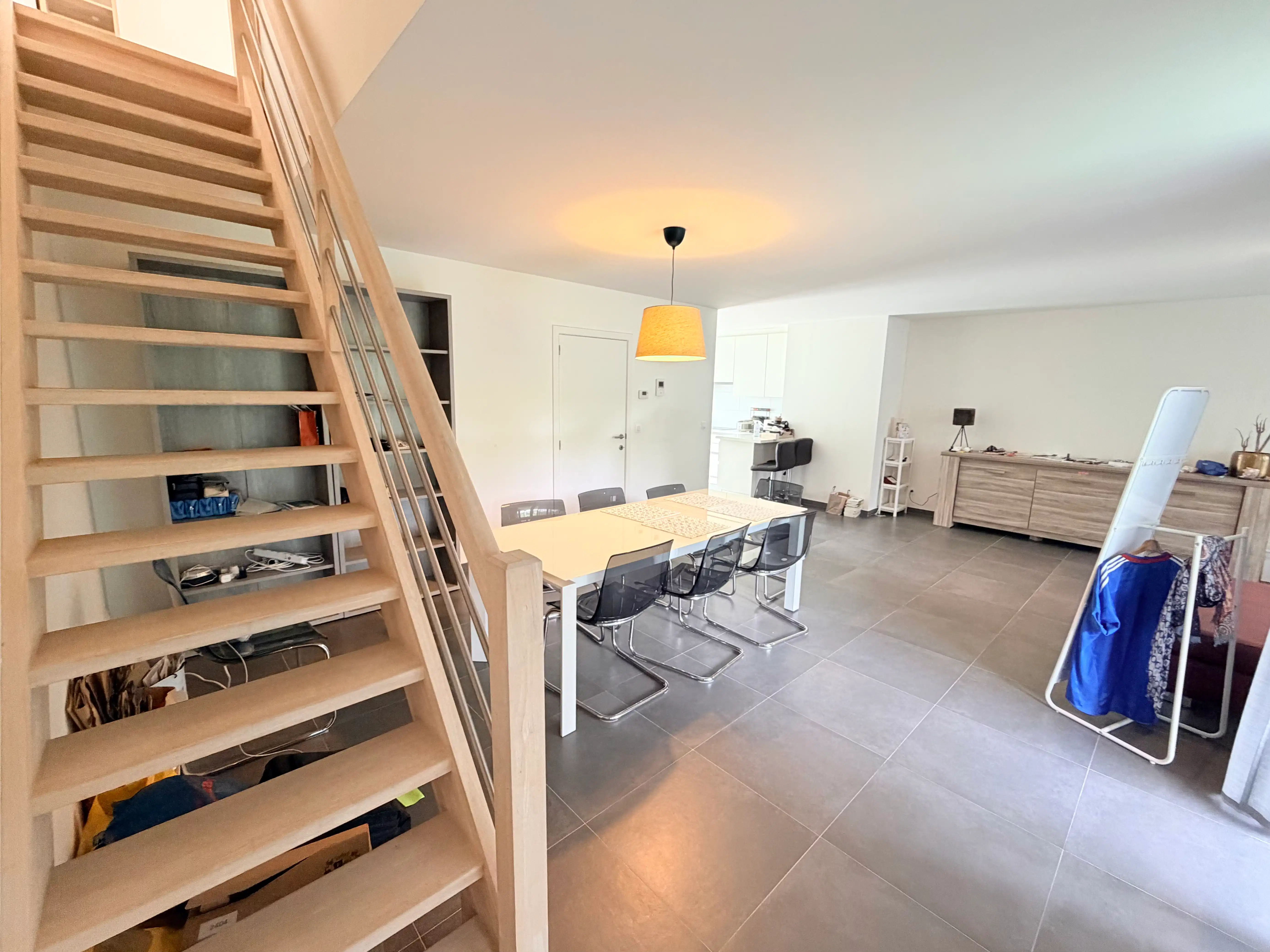 Prachtig duplexappartement met 2 slaapkamers, 2 badkamers, 2 terrassen en 1 autostaanplaats. foto 6