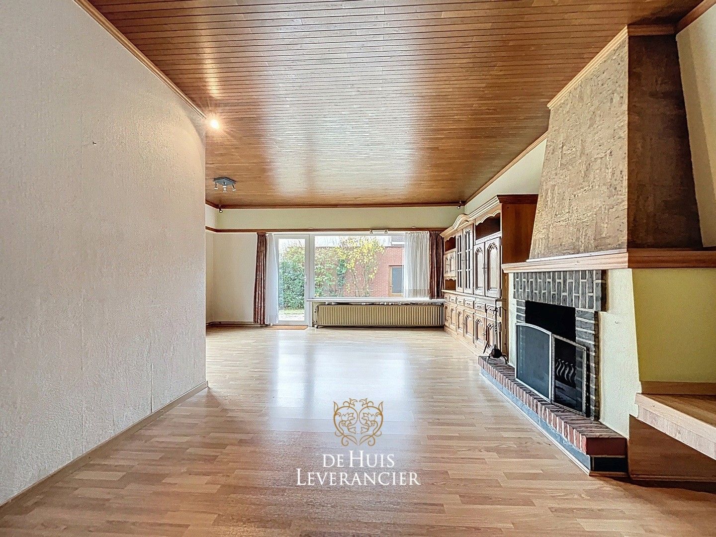 Een huis met potentieel in een buurt met toekomst ! foto 9