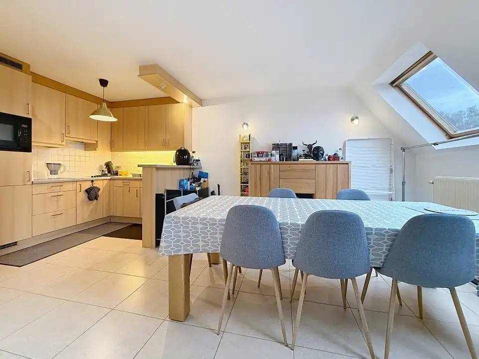 Energiezuinig appartement met 2 slaapkamers en terras vlakbij centrum Torhout foto 2