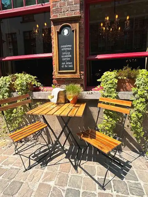 Overname bistro - sfeerrestaurant met Terras in Brugge foto 3