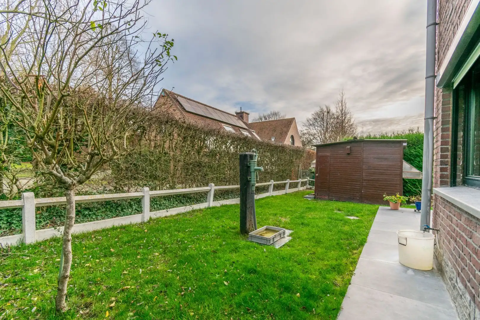 !!! OPTIE !!! Een degelijke, vrijstaande woning te Lembeek! foto 17