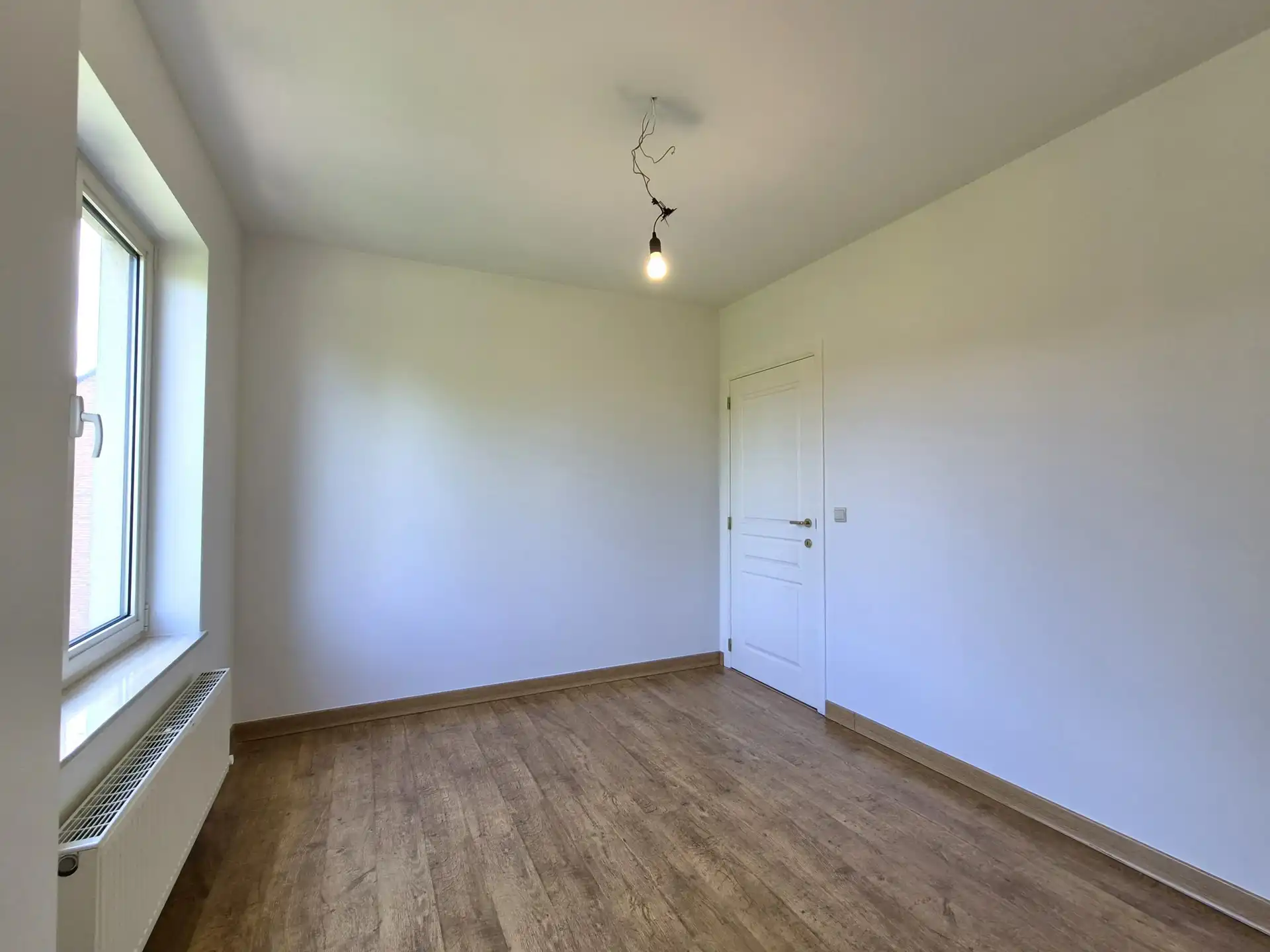 Ruim appartement (2 slaapkamers, lift, garage, gem. tuin) foto 8