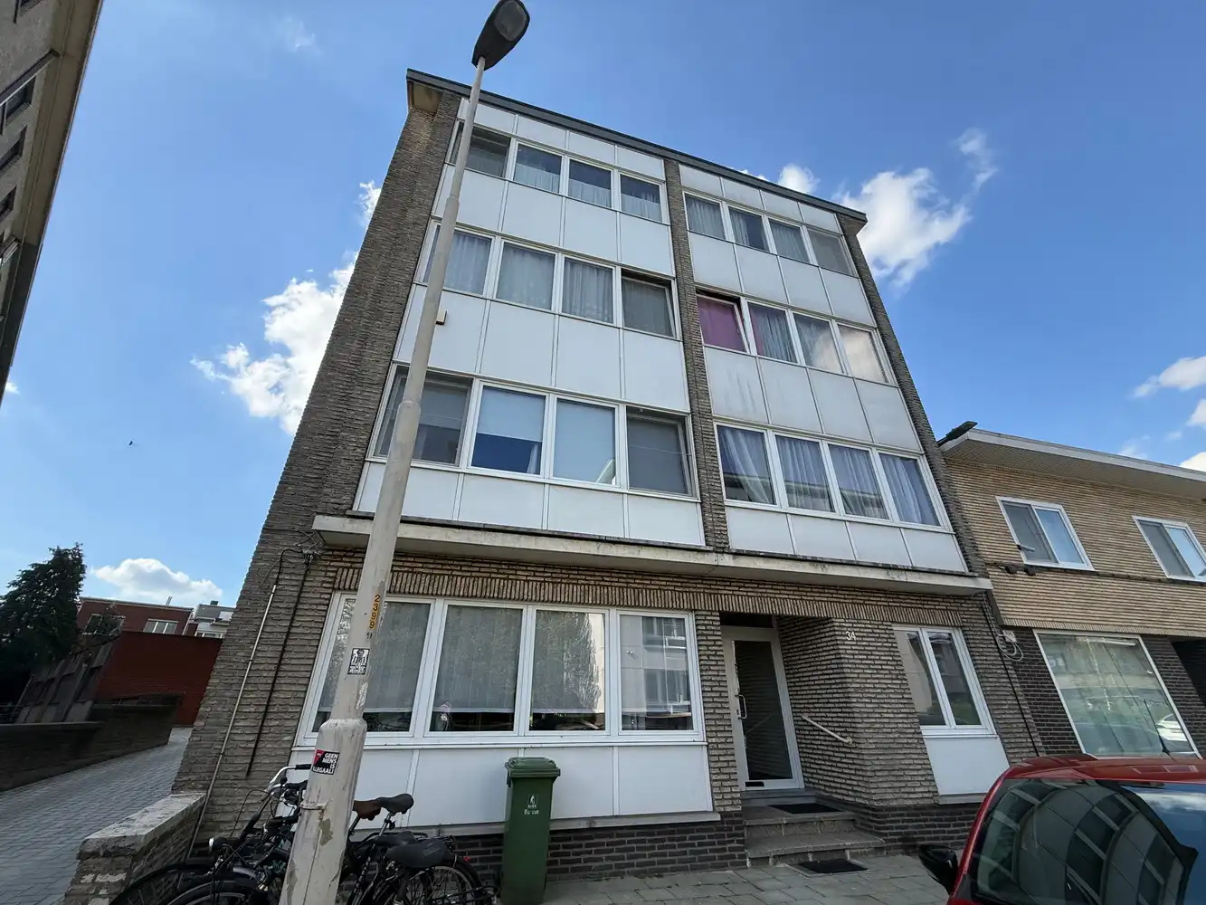 Compact en gezellig gelijkvloersappartement foto {{pictureIndex}}