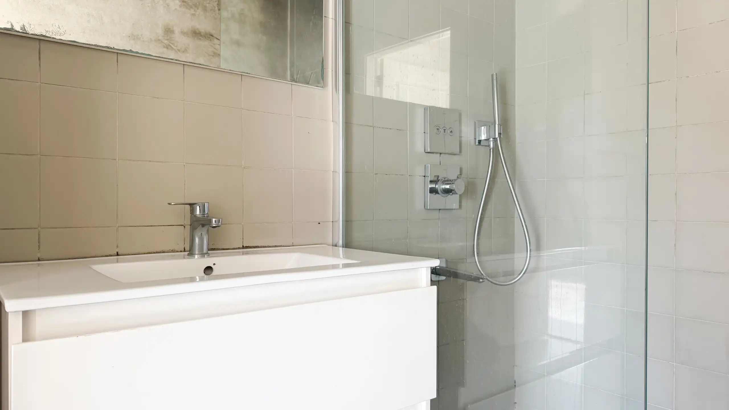 Ruime vrijstaande woning op 709 m² met veel potentieel! foto 21