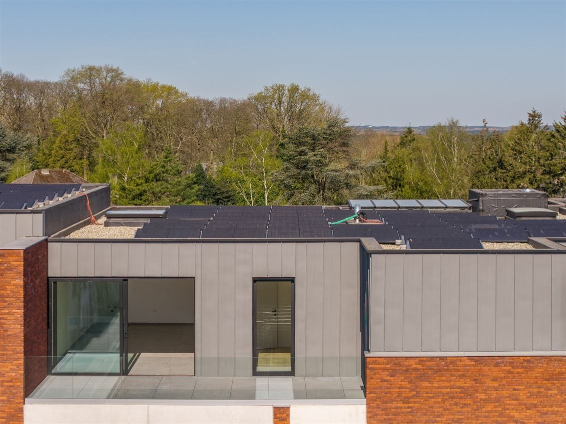 Onmiddelijk beschikbaar - penthouse 110m² - uniek uitzicht foto 4