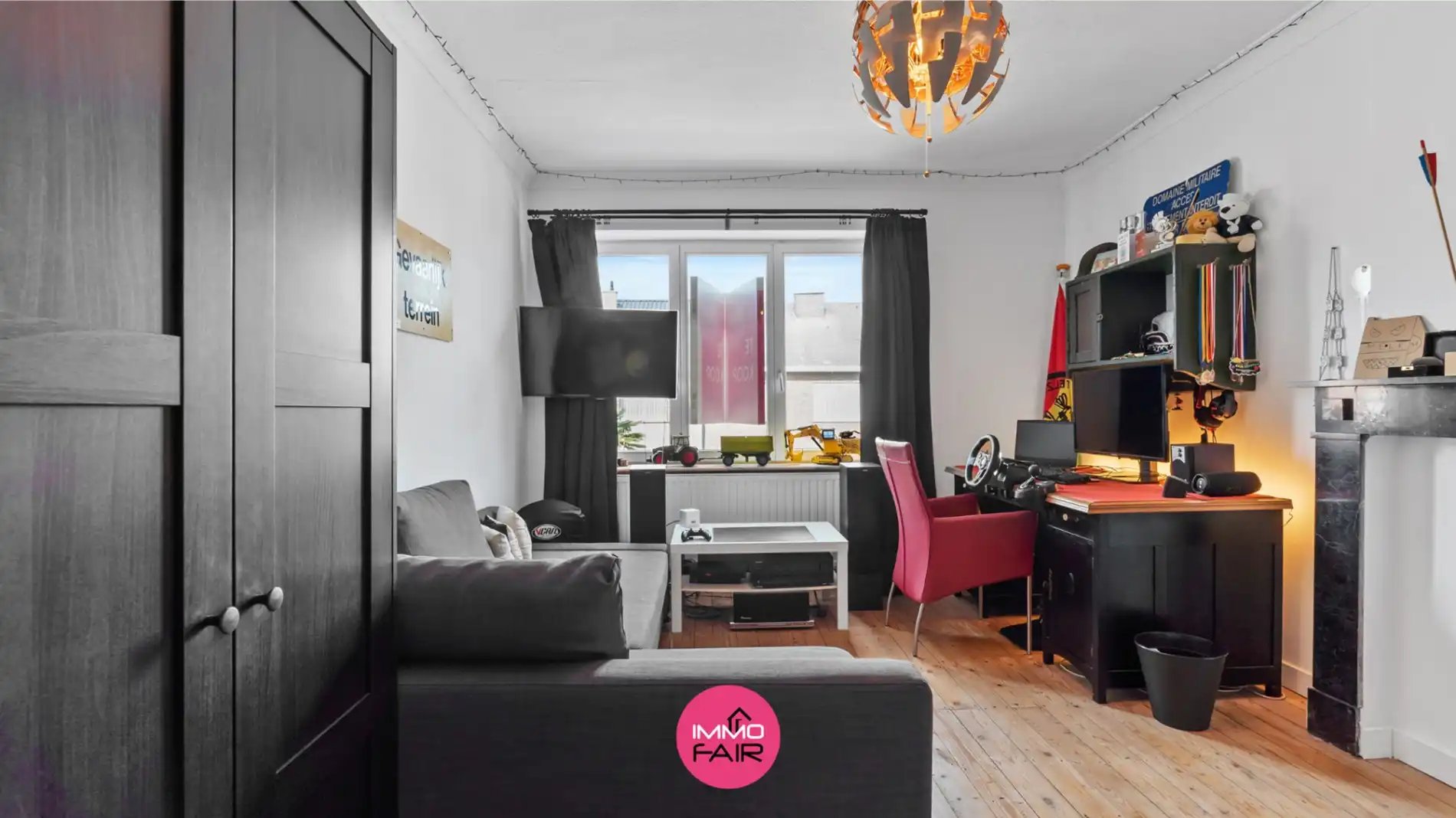 Karakteristieke hoeve met panoramisch zicht aan de achterzijde van perceel! foto 14