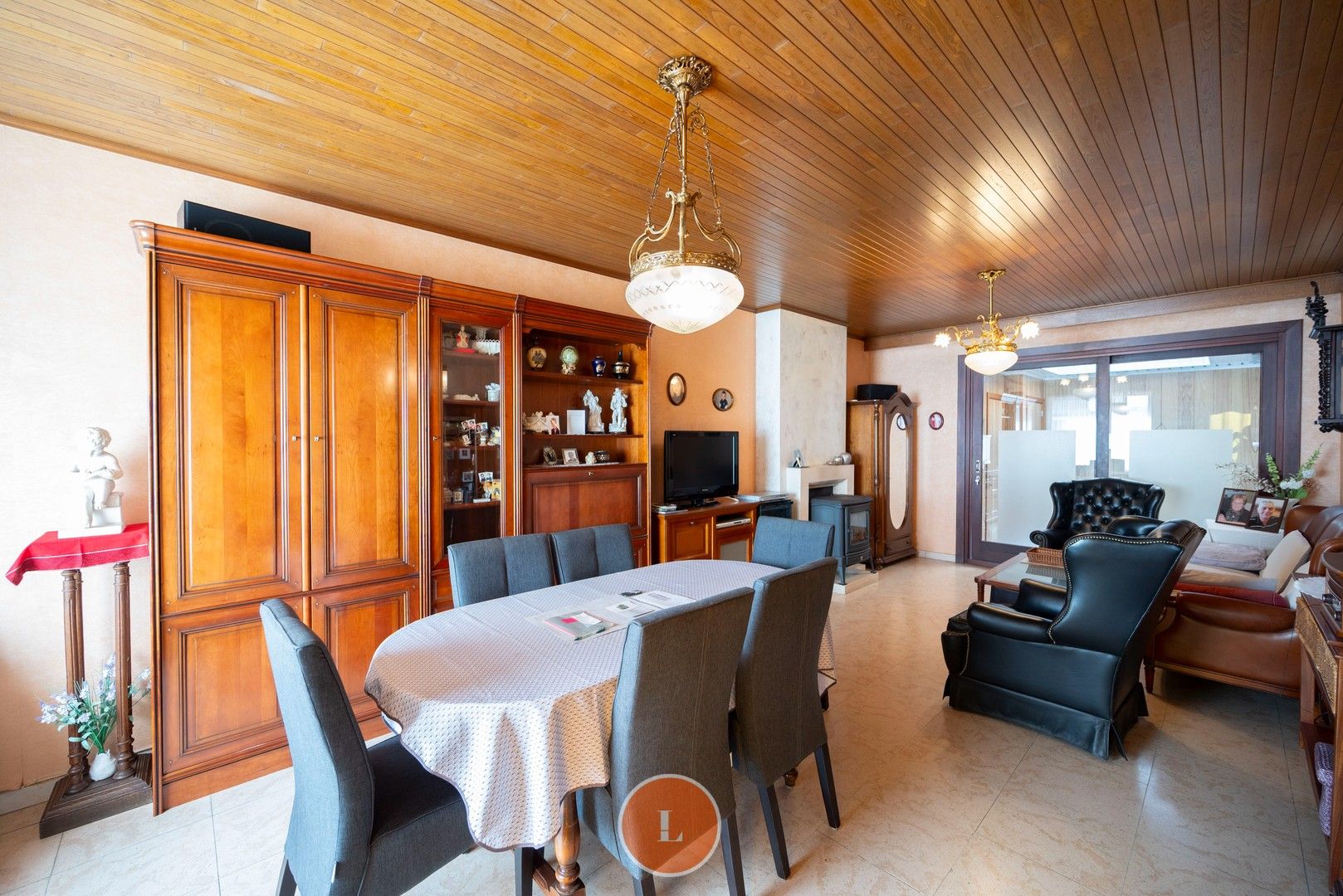 Te renoveren woning in centrum Menen foto 2