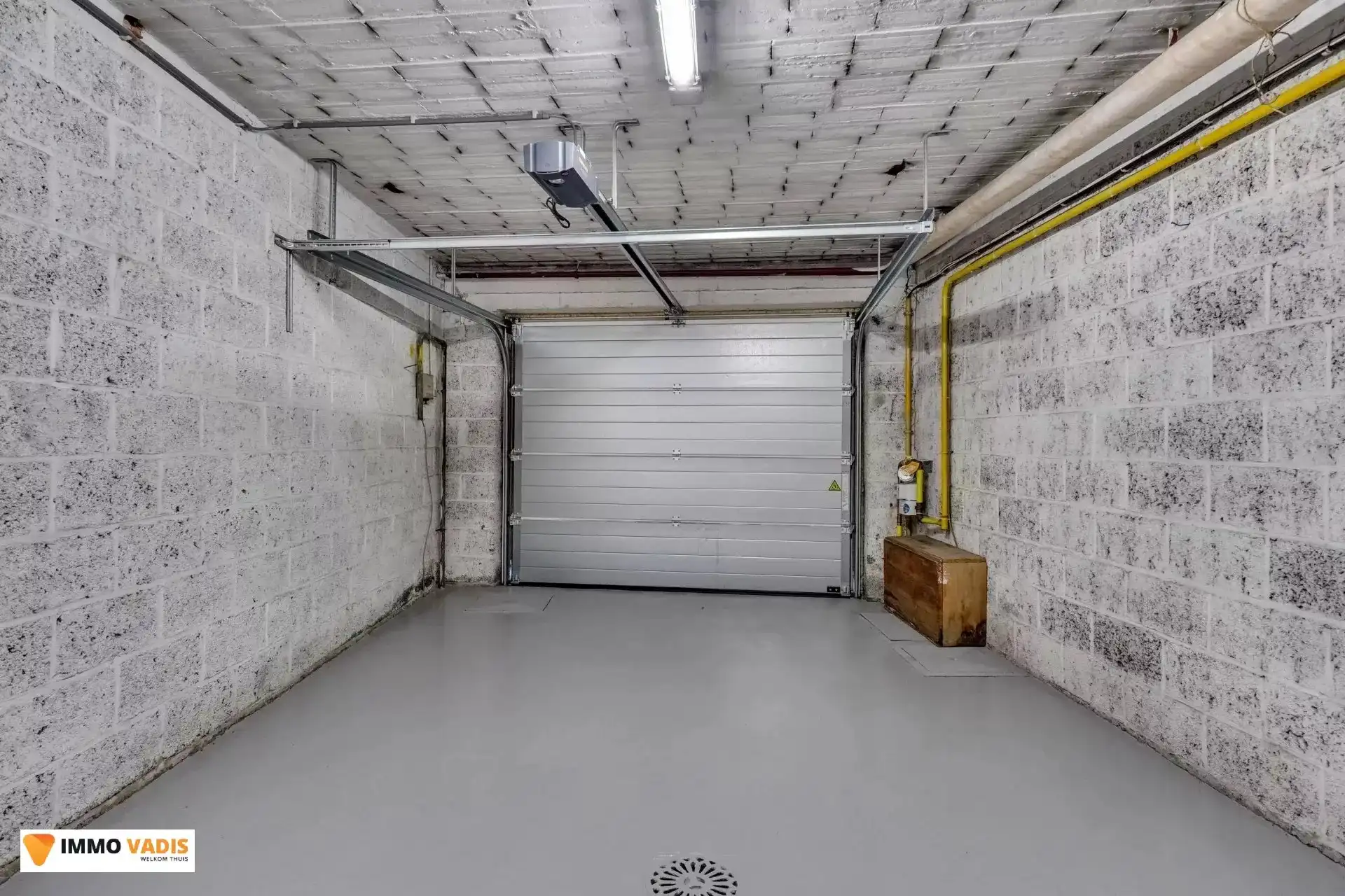 Karaktervolle herenwoning met vier slaapkamers, inpandige garage en tuin foto 21