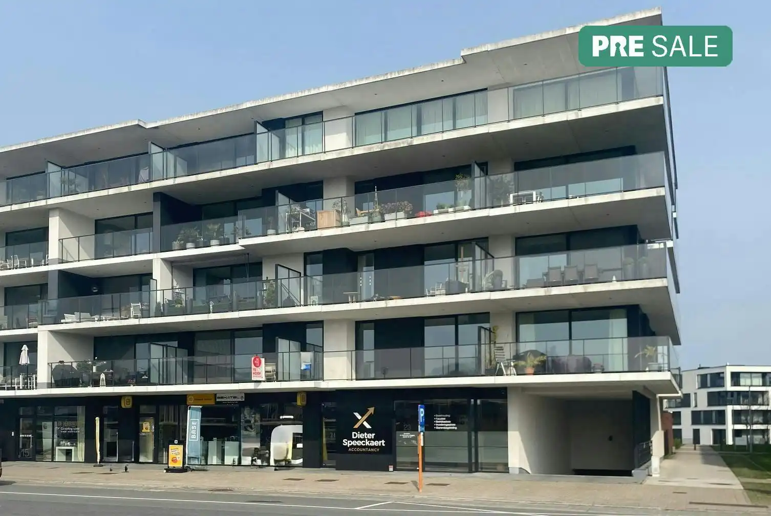 Appartement te koop Stationsplein 21/1A - 9880 Aalter