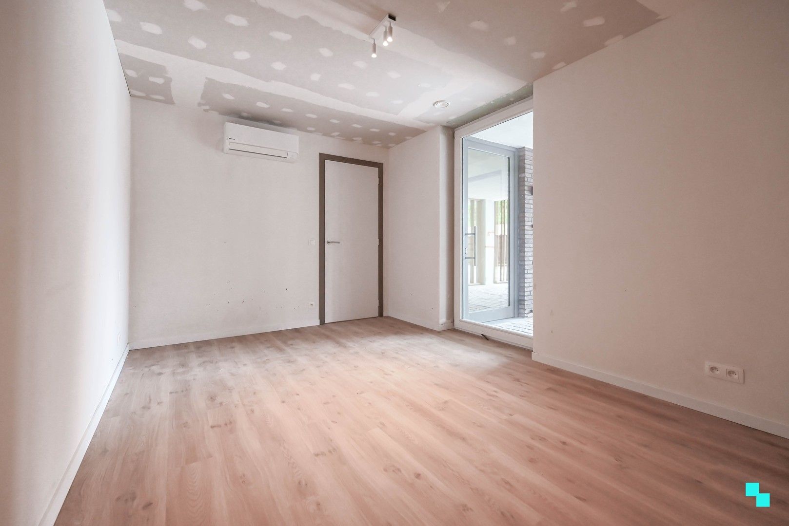 Moderne en energieneutrale parkwoning met zicht op het groen te Bosmolens foto 15