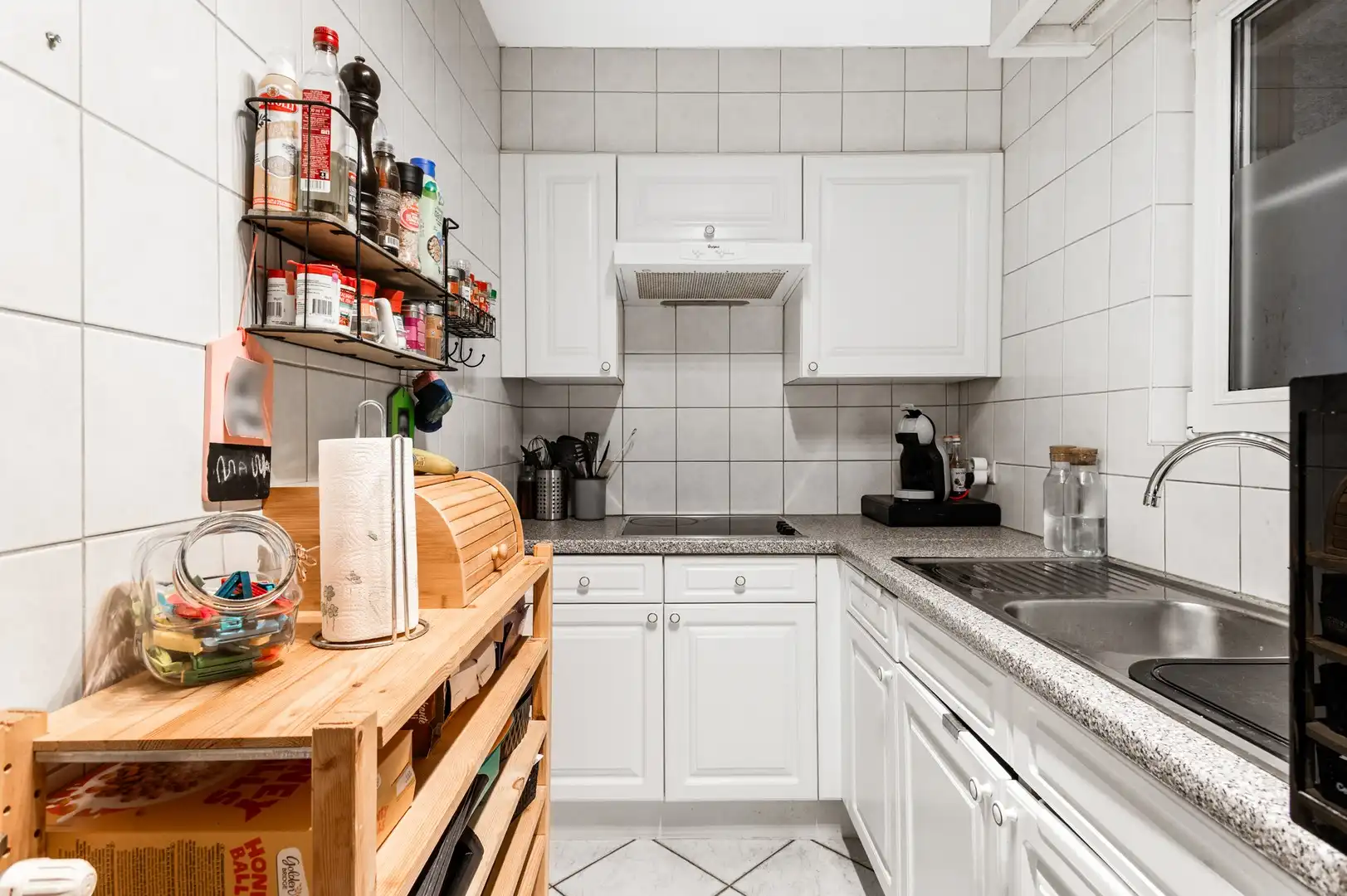Gelijkvloers appartement met tuin en garage foto 6