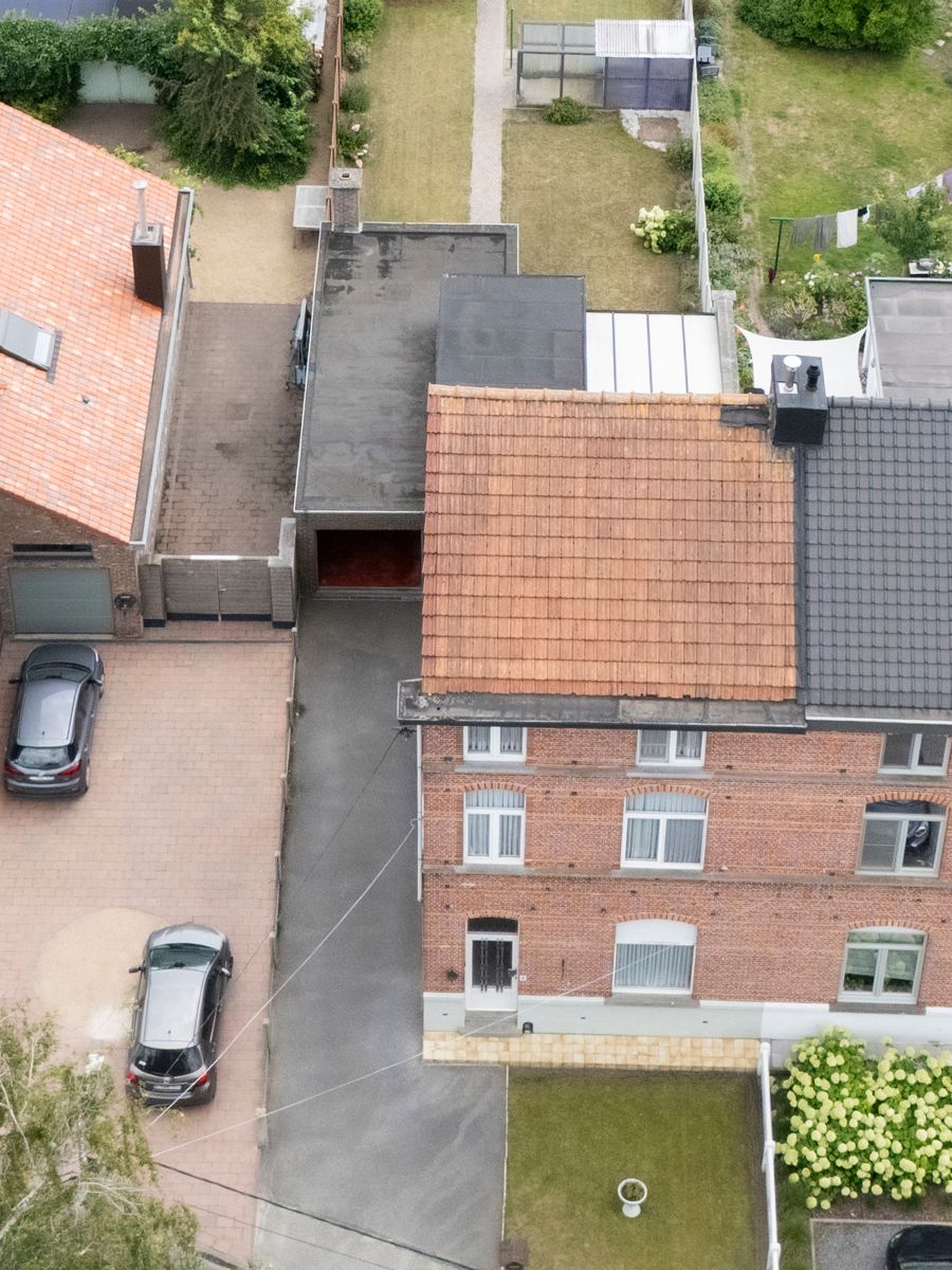 Ruime karaktervolle burgerwoning met zuidgerichte tuin in Evergem foto 23