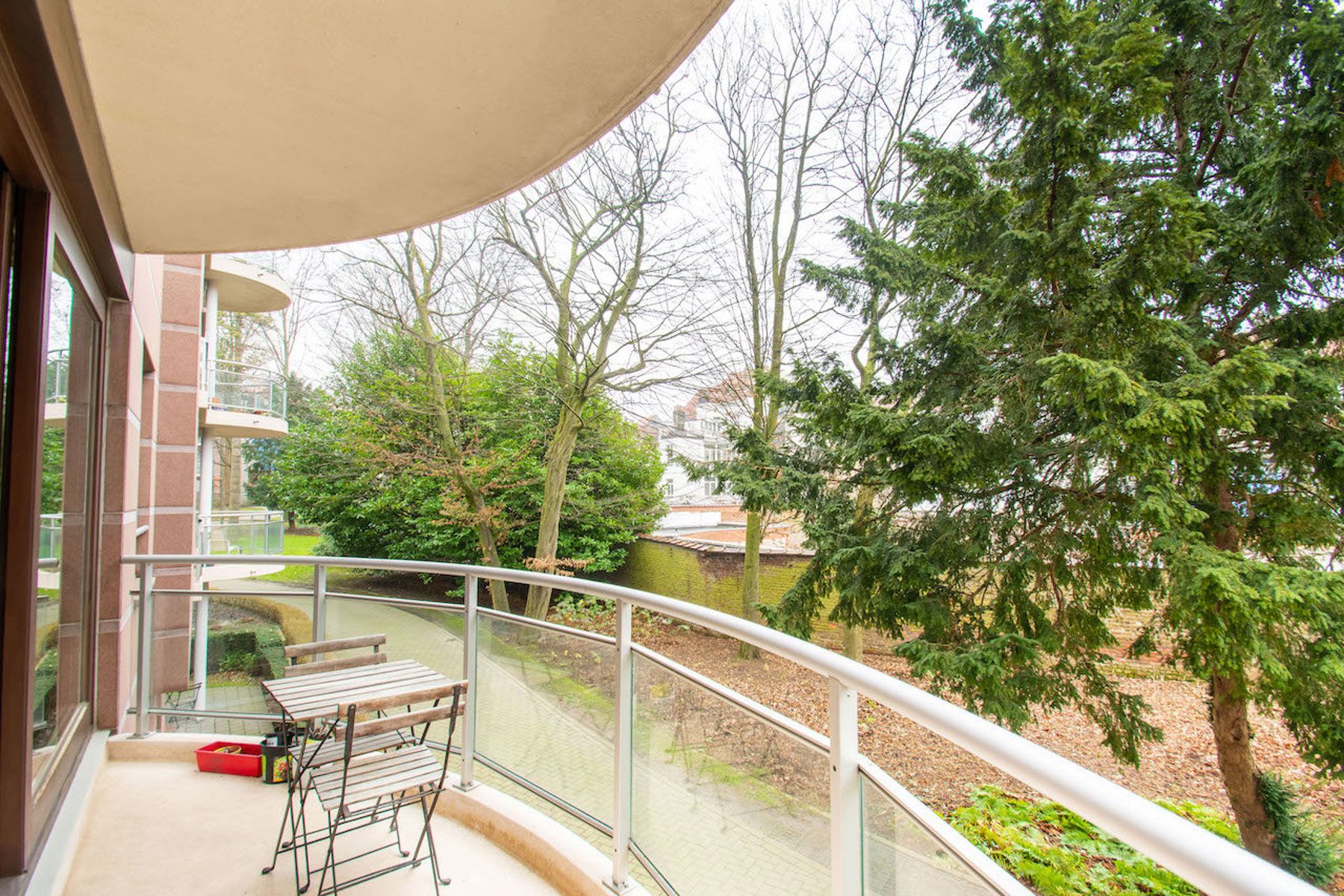 Echte topper in Merode: 2 slk. + terras + parking foto 4