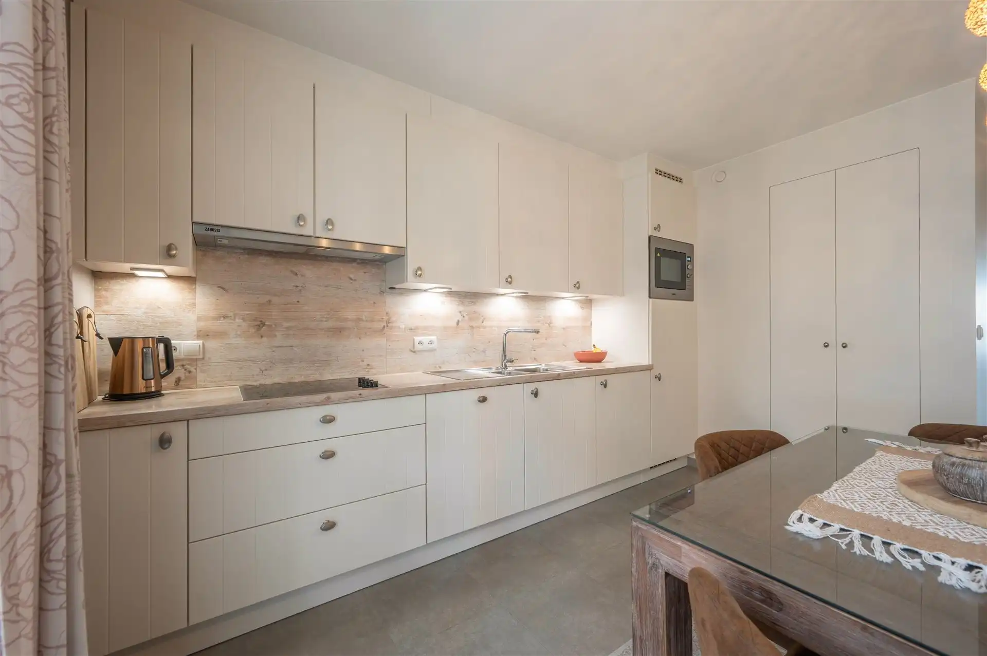 Prachtig duplex appartement nabij Zeedijk foto 14