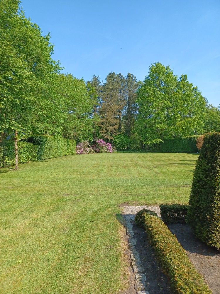 Klassevolle en royale villa gelegen op een perceel van 96a 70 ca (9670 m²) op landelijke toplocatie aan natuurgebied De Maten te Genk foto 36