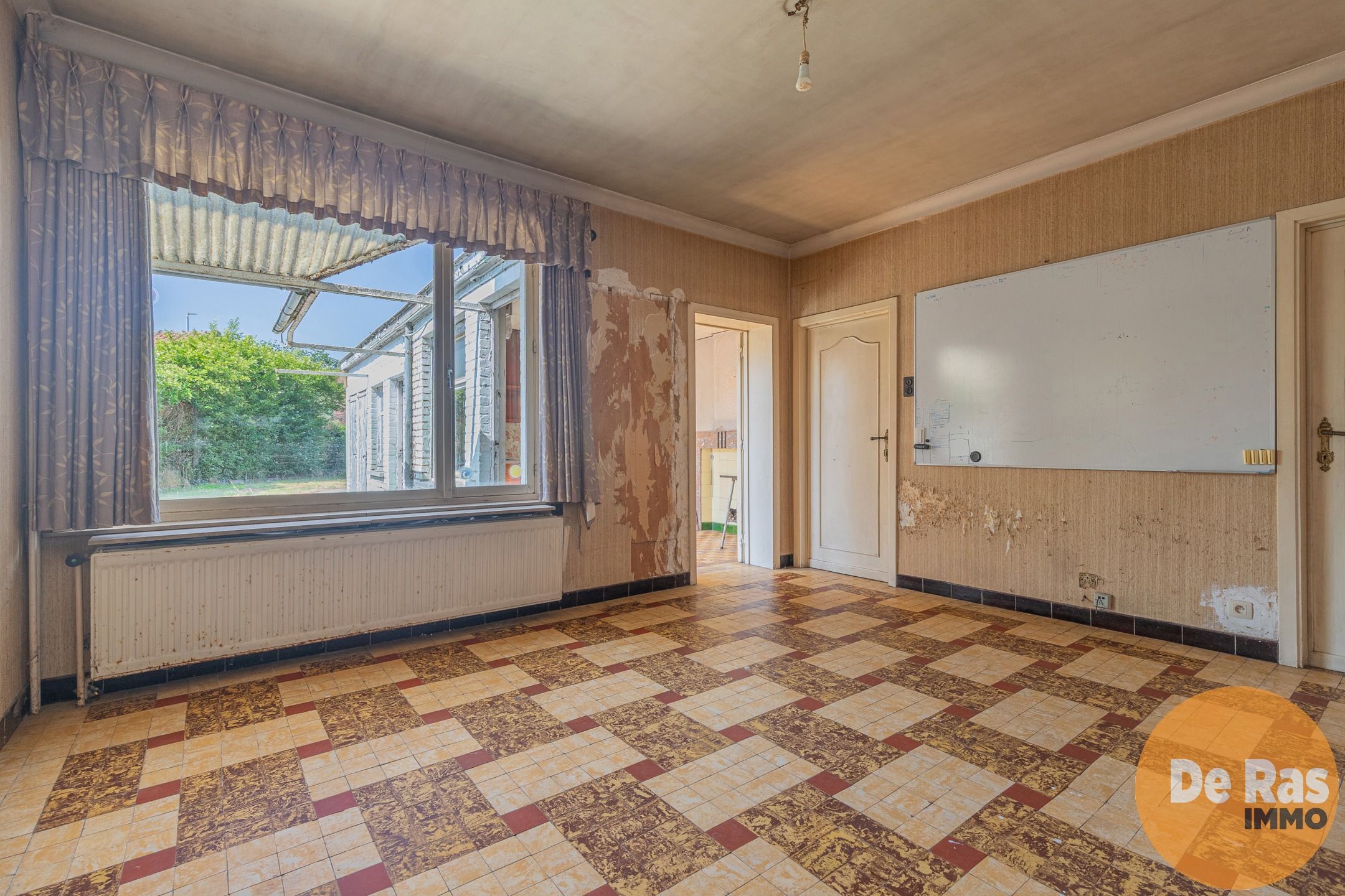 Hillegem - Ruime gezinswoning met 4 slpk, garage en tuin foto 10