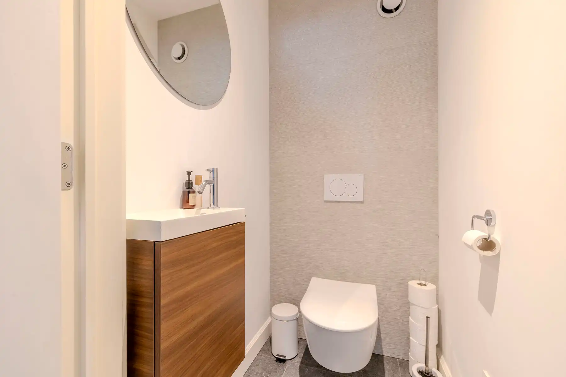 Gerenoveerde, energiezuinige woning met 3/4 slpks op 445m² foto 15
