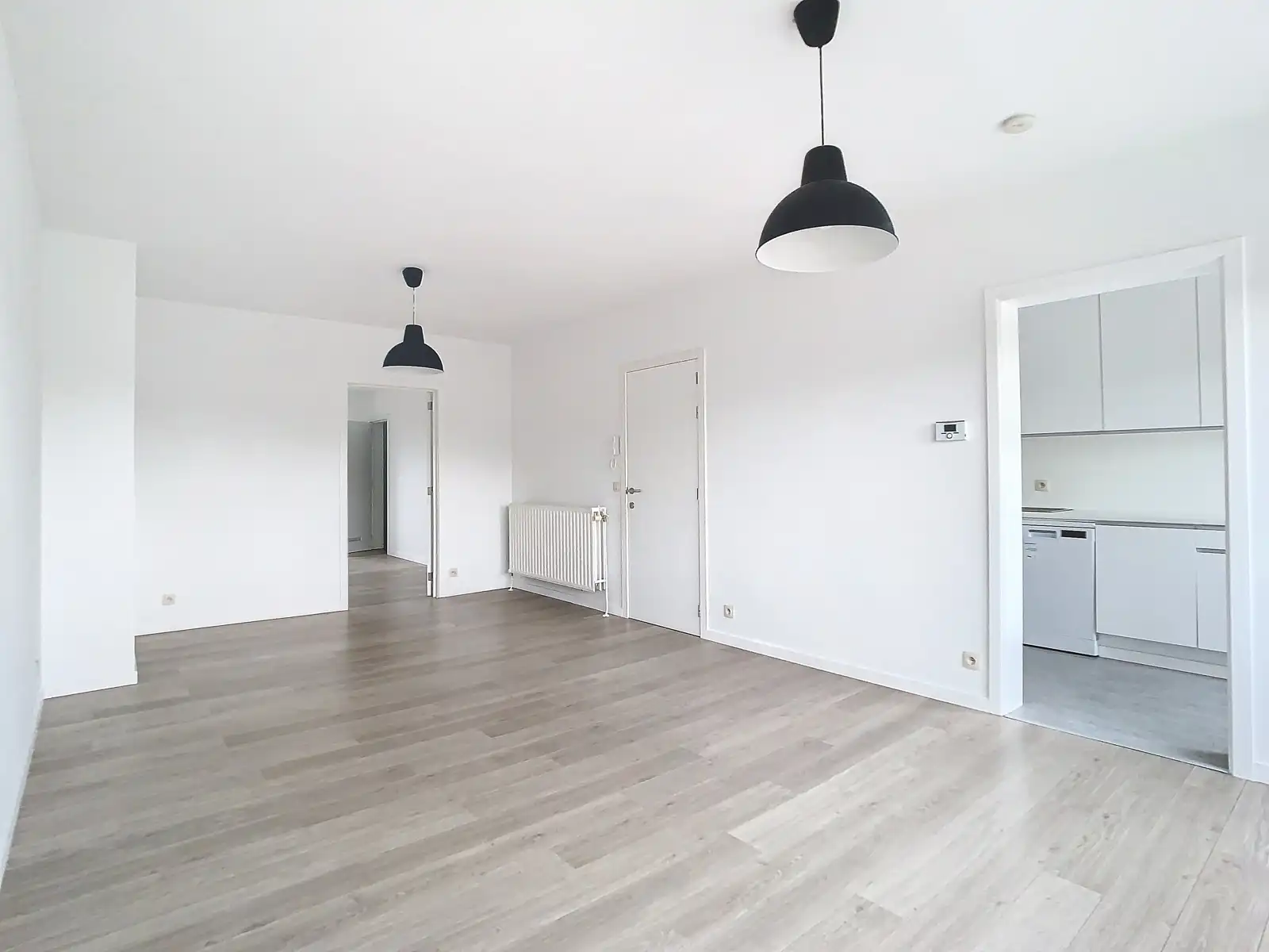 Centraal gelegen appartement met 1 slpk én garage! foto 4