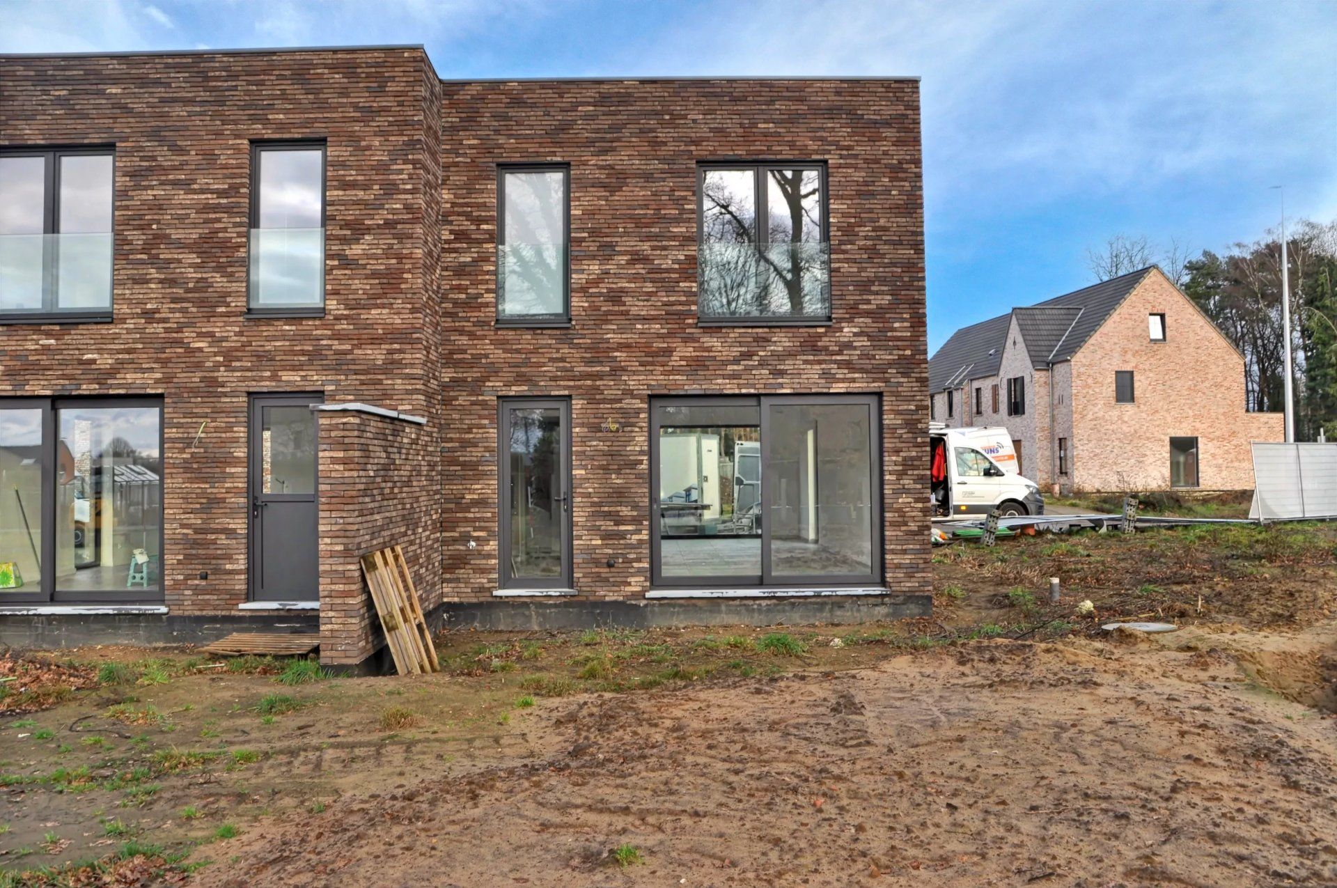 ZEER ENERGIEZUINIGE NIEUWBOUWWONING MET 3 SLPK IN HEUSDEN-ZOLDER foto 19