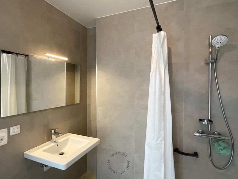 Centraal gelegen, instapklaar nieuwbouw studio/appartement foto 10