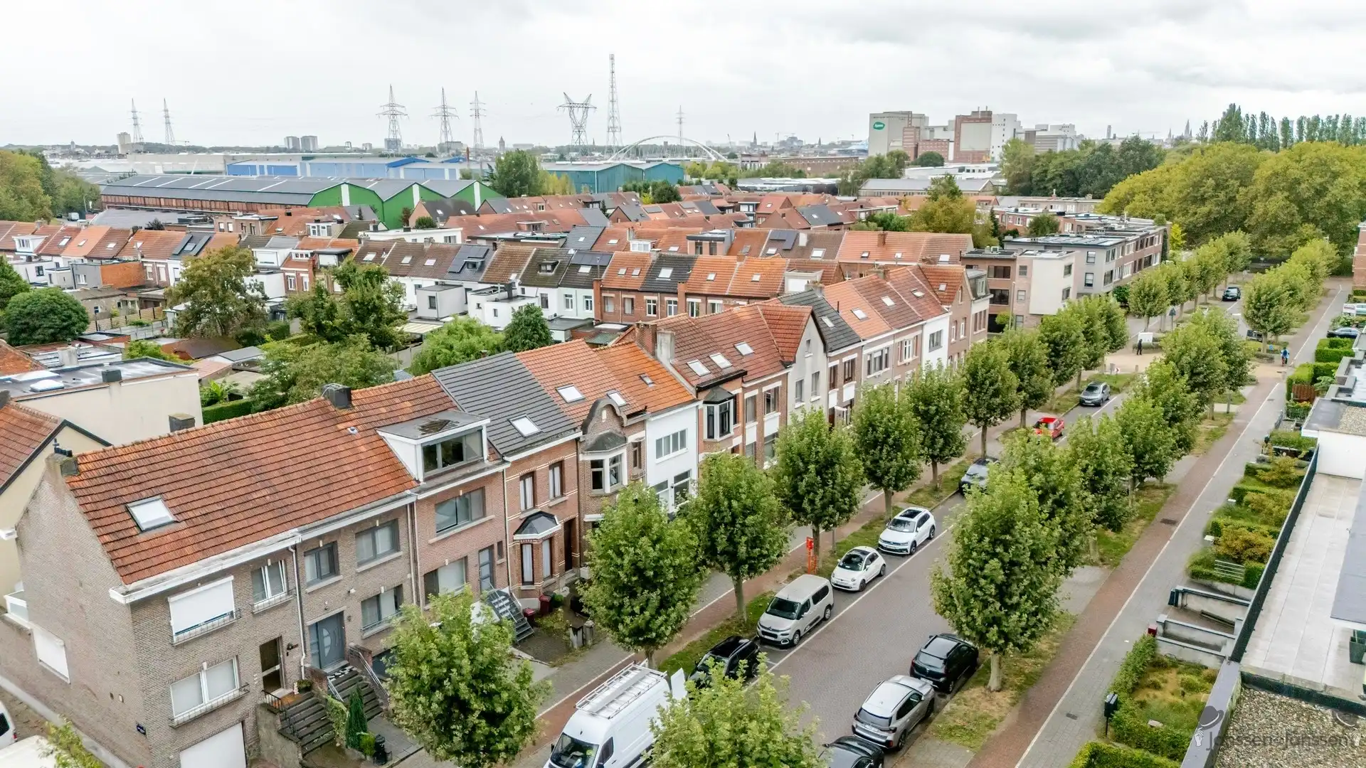Ruime gezinswoning met gezellige tuin op centrale locatie in Schoten foto 29