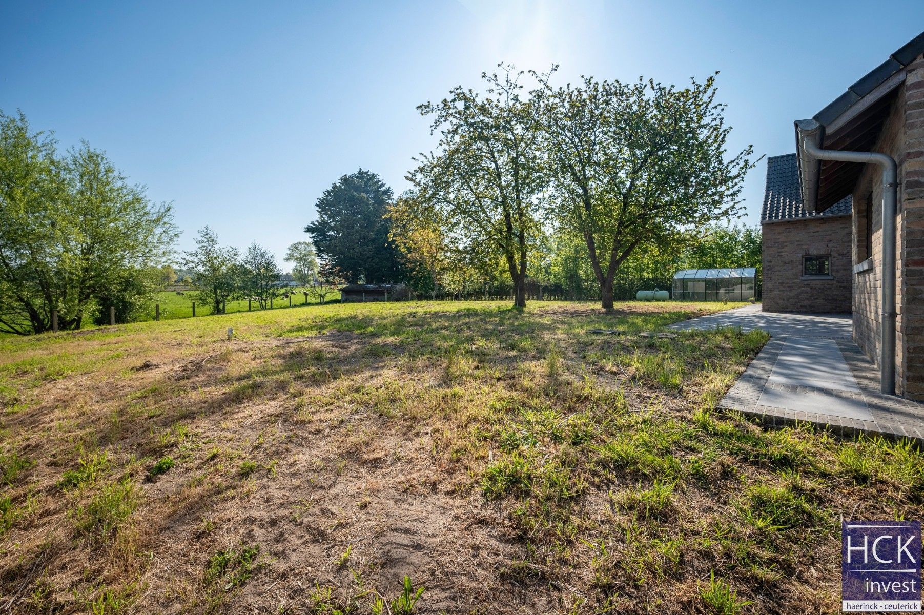 KRUISHOUTEM - Exclusieve landelijke woning met bijgebouwen, high-end afwerking!! foto 17