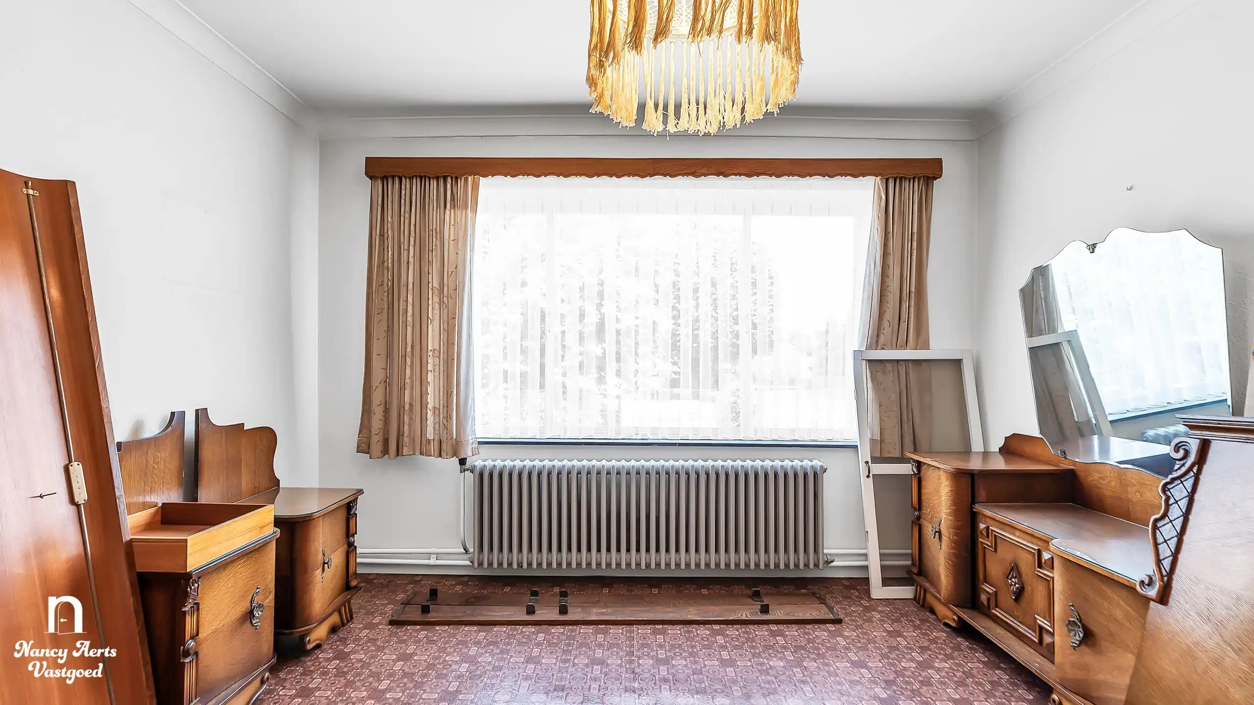Woning op 1.287 m² met zuidtuin en renovatiepotentieel foto 20