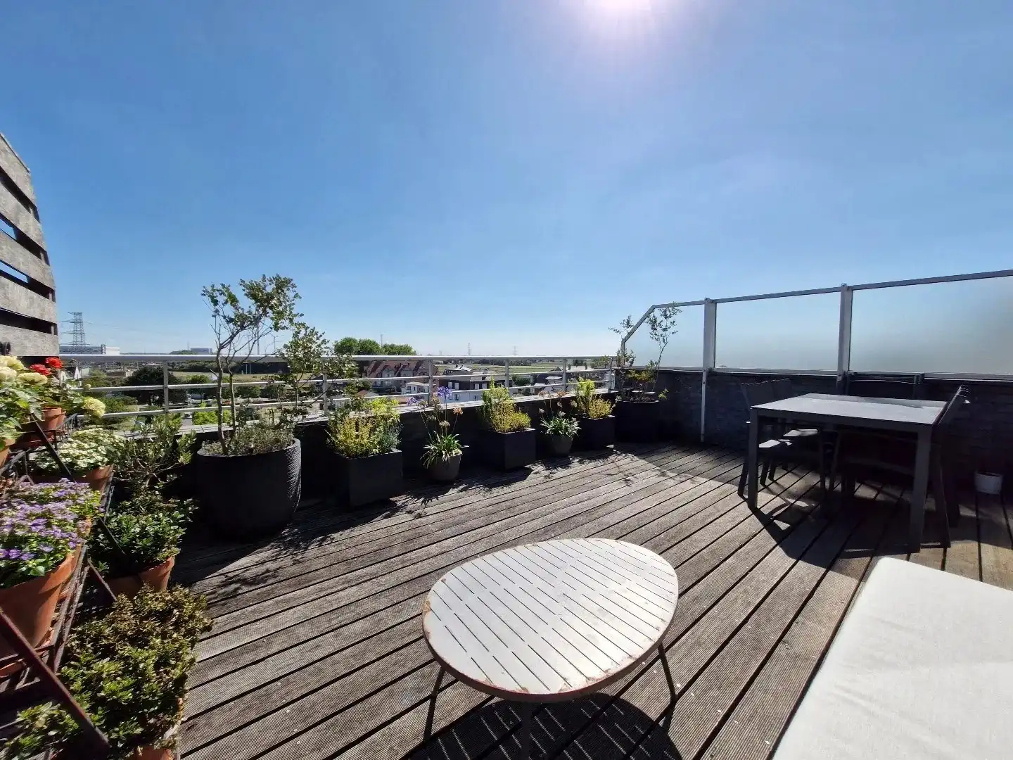 Lichtrijk penthouse-appartement met groot zonneterras in Zeebrugge – op wandelafstand van zee foto 9