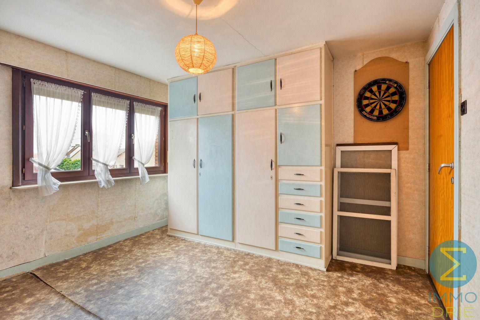 Rustig gelegen te renoveren woning met 3 slpks op 855 m² foto 21