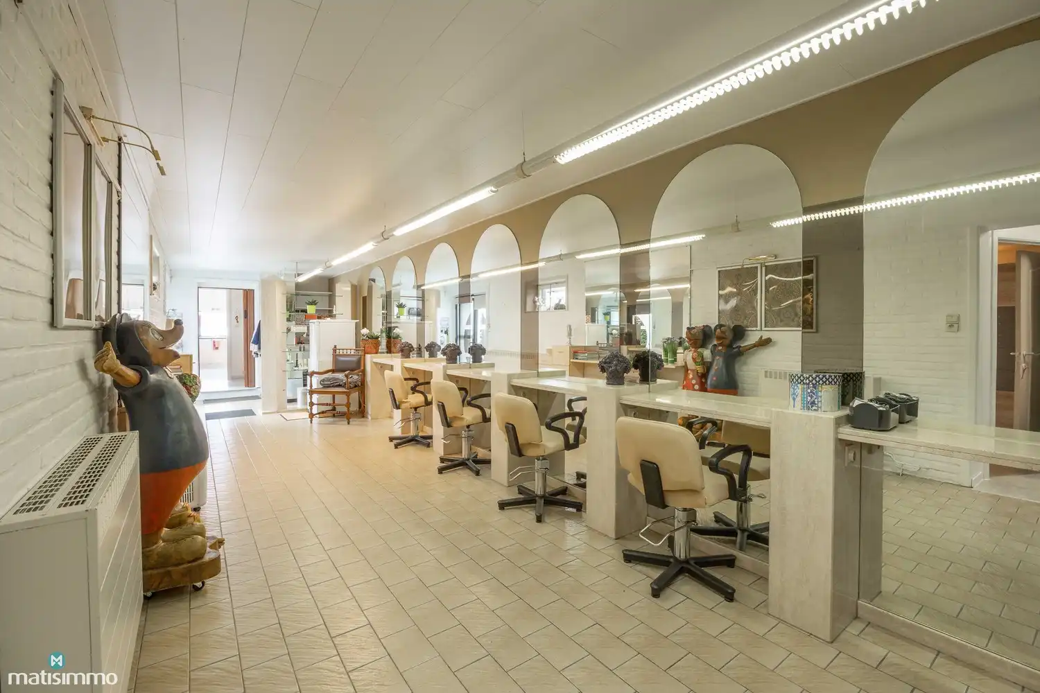 VRIJSTAANDE WONING MET MULTIFUNCTIONELE RUIMTE (KAPSALON)  IN GROTE-SPOUWEN foto 4