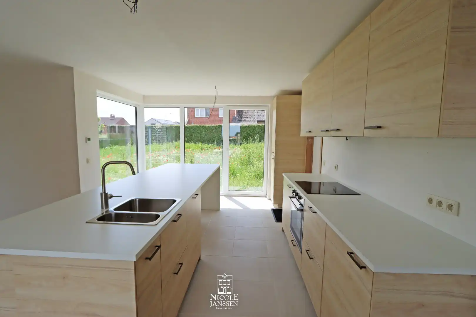 Vrijstaande nieuwbouwwoning foto 11