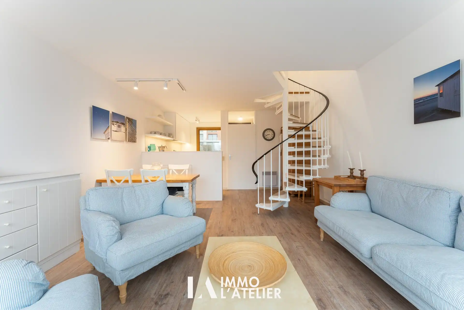 Duplex met 2 slaapkamers vlakbij de Havengeul te Nieuwpoort. foto {{pictureIndex}}