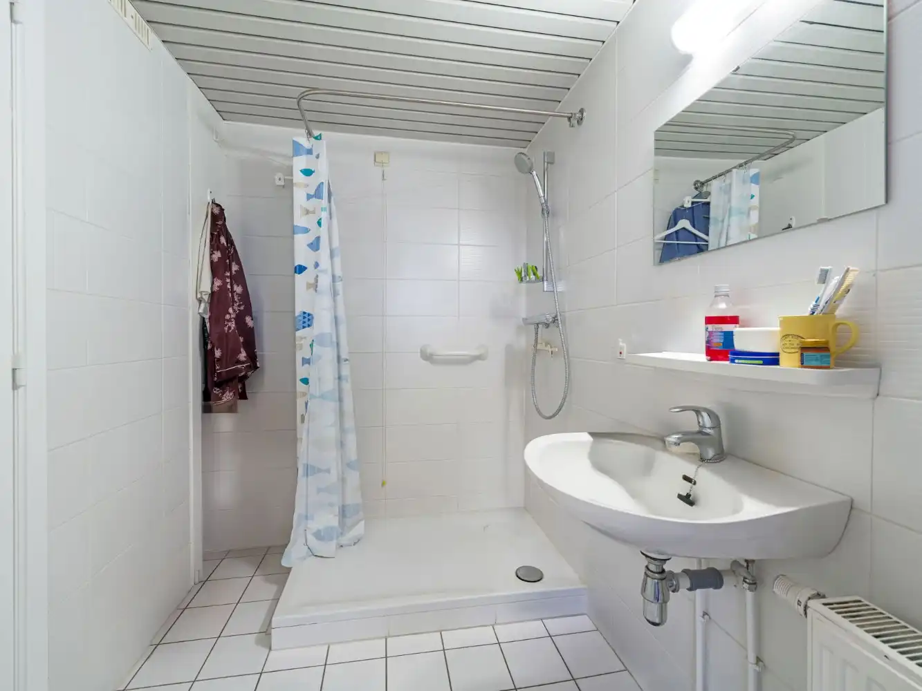 Keurige serviceflat op 5e verd. met terras foto 5