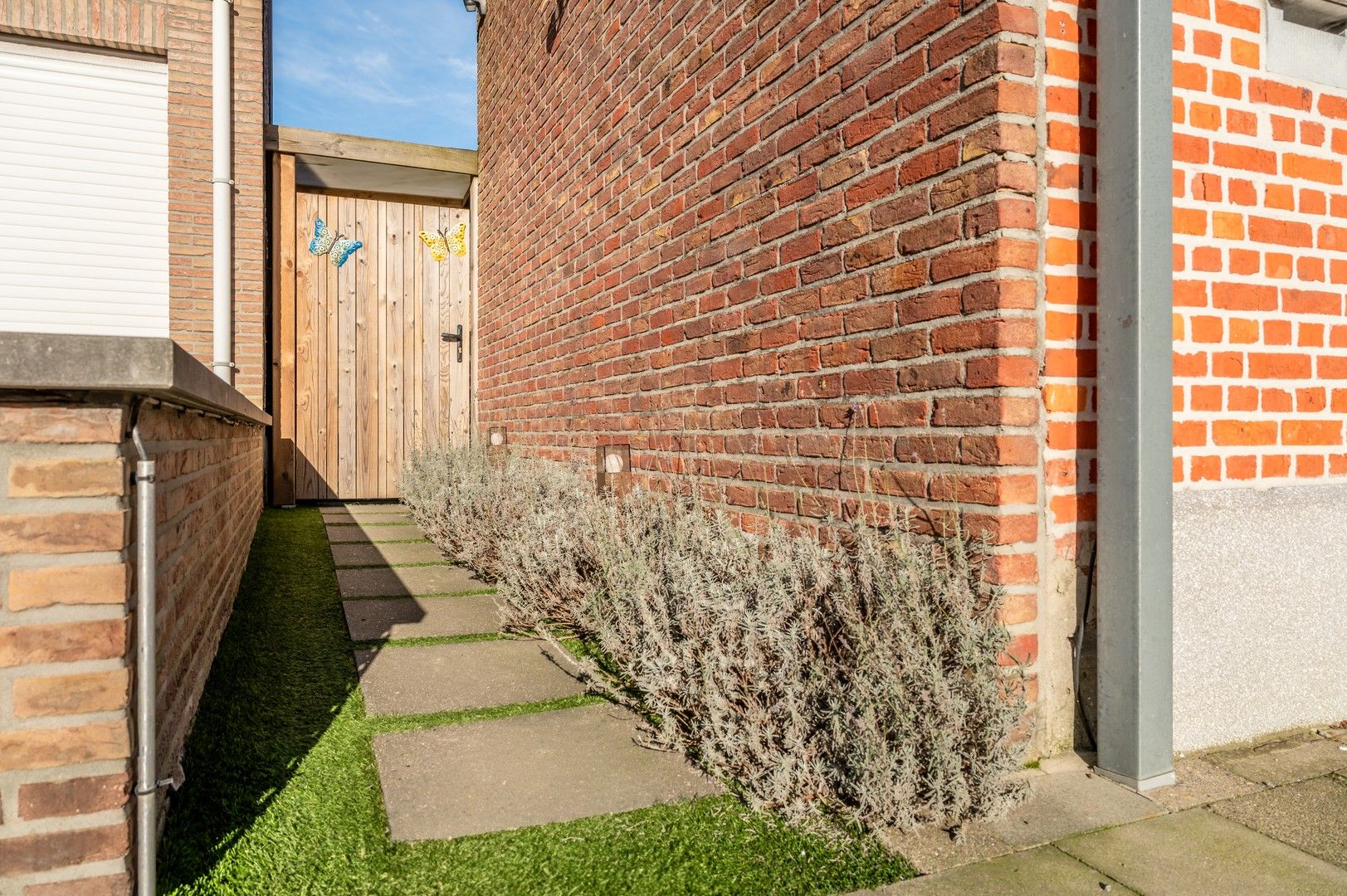 Gerenoveerde woning met authentieke elementen foto 2