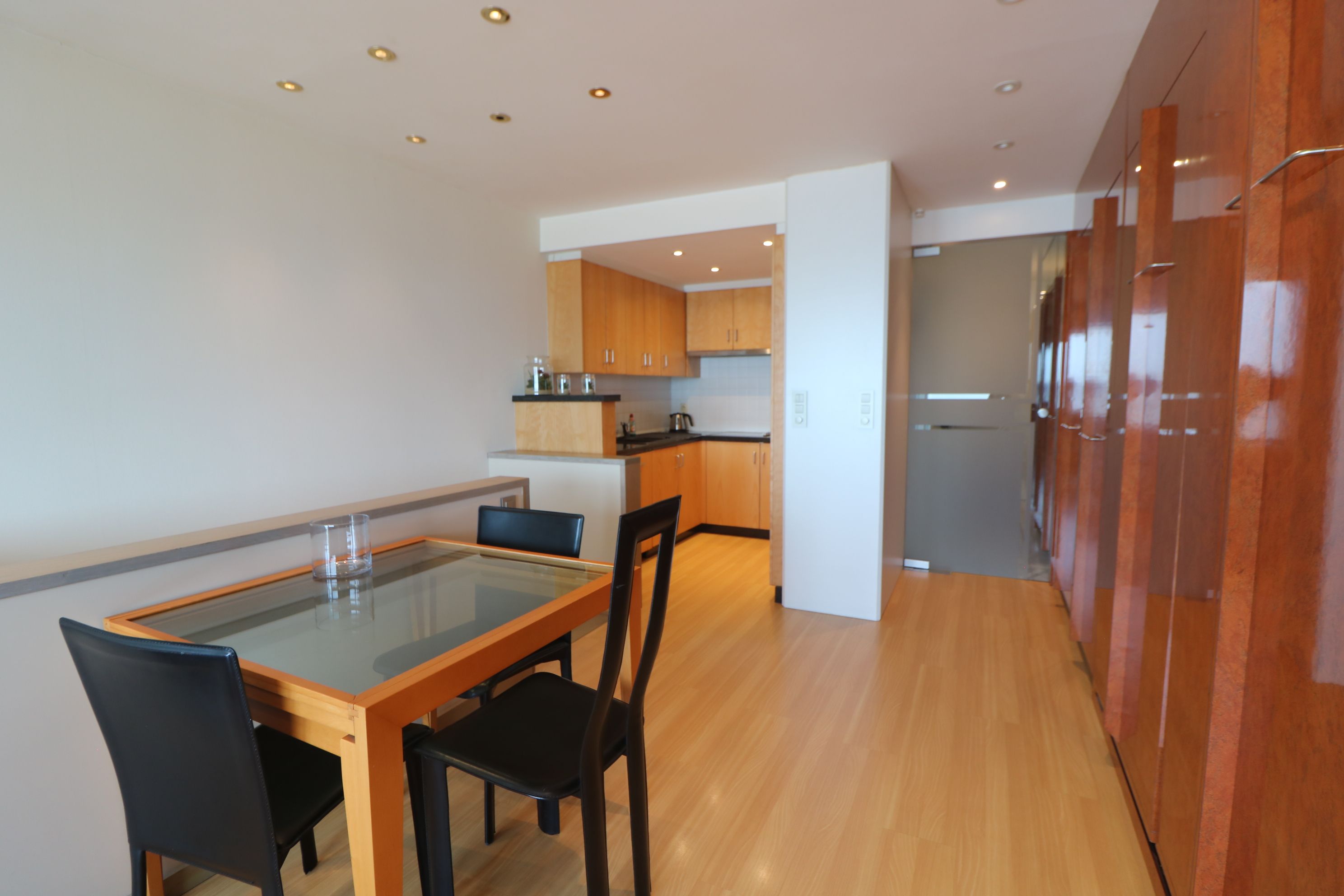 Zeer luxueus duplexappartement (110 m²) op de Zeedijk van Blankenberge.  foto 15