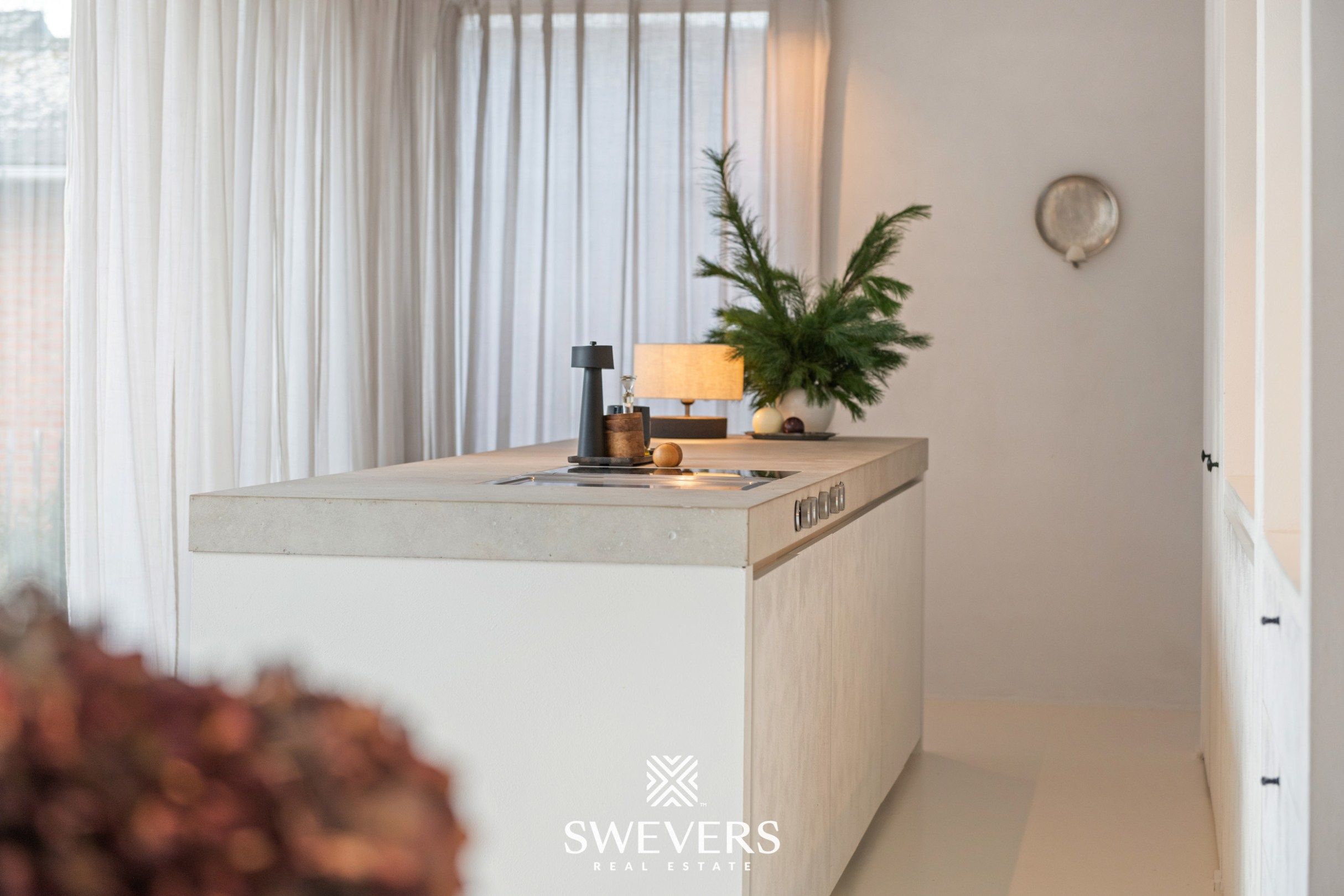 Uitzonderlijk gerenoveerde woning op 9a15 in het rustige Mol-Wezel foto 9