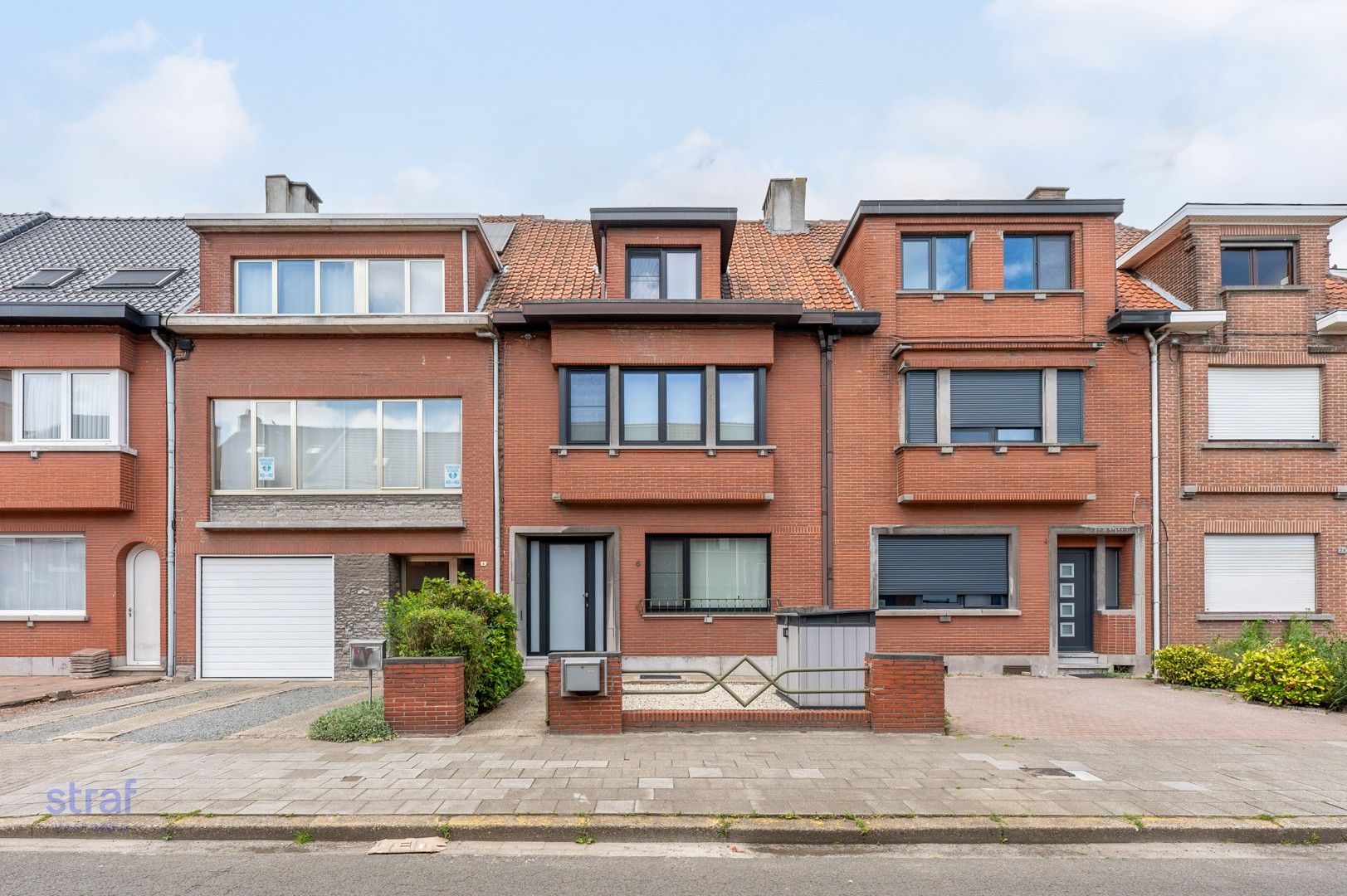 Ruime woning met tuin in Burcht foto 17