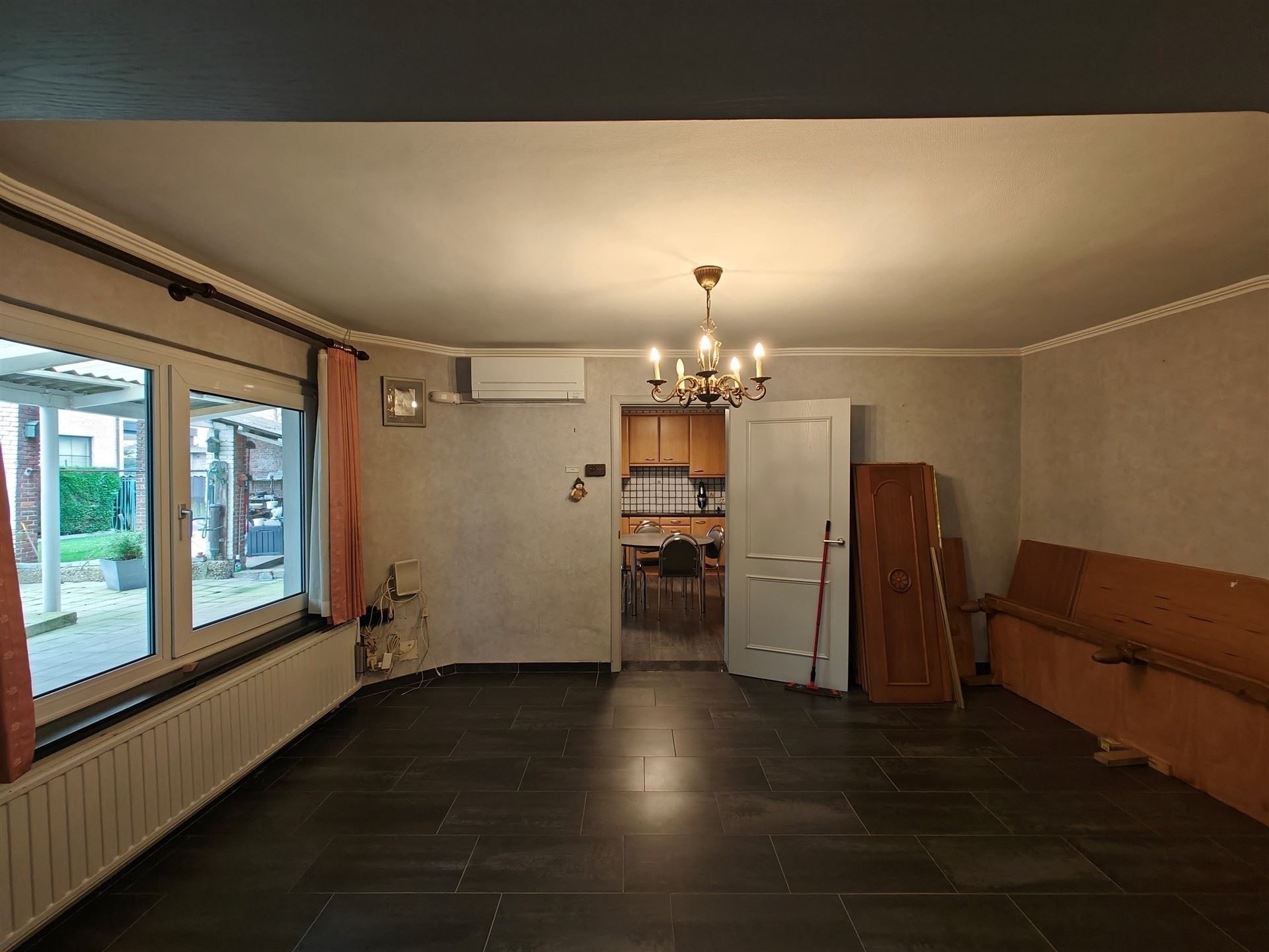 Te renoveren woning op een doodlopende straat  foto 11